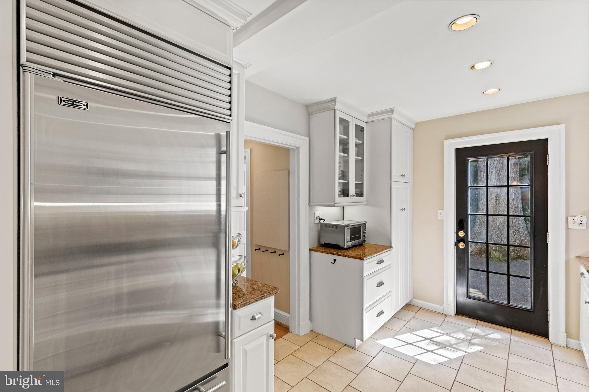 WESTMORELAND HILLS - Residential