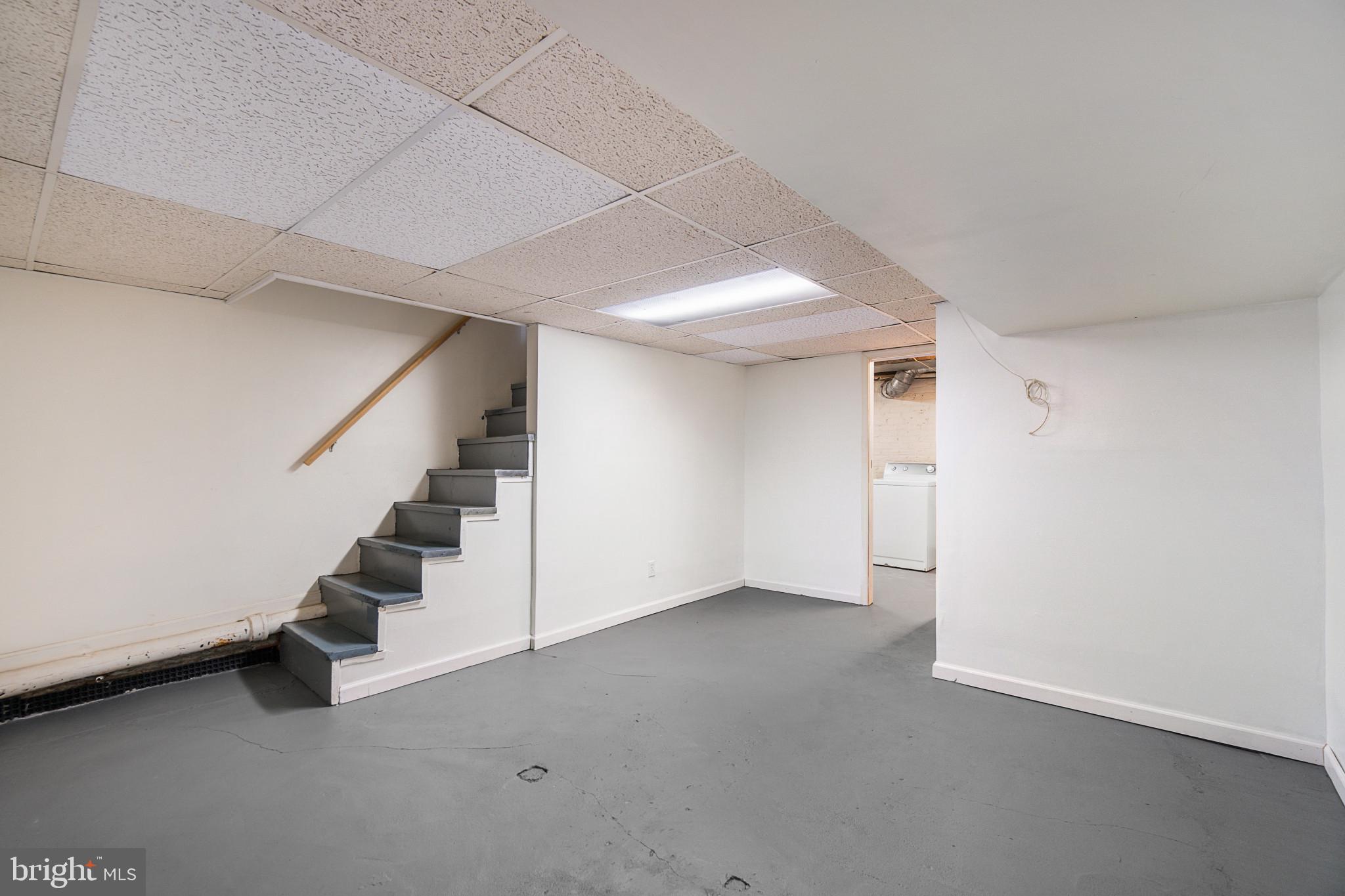 WEST BALTIMORE - Residential Lease