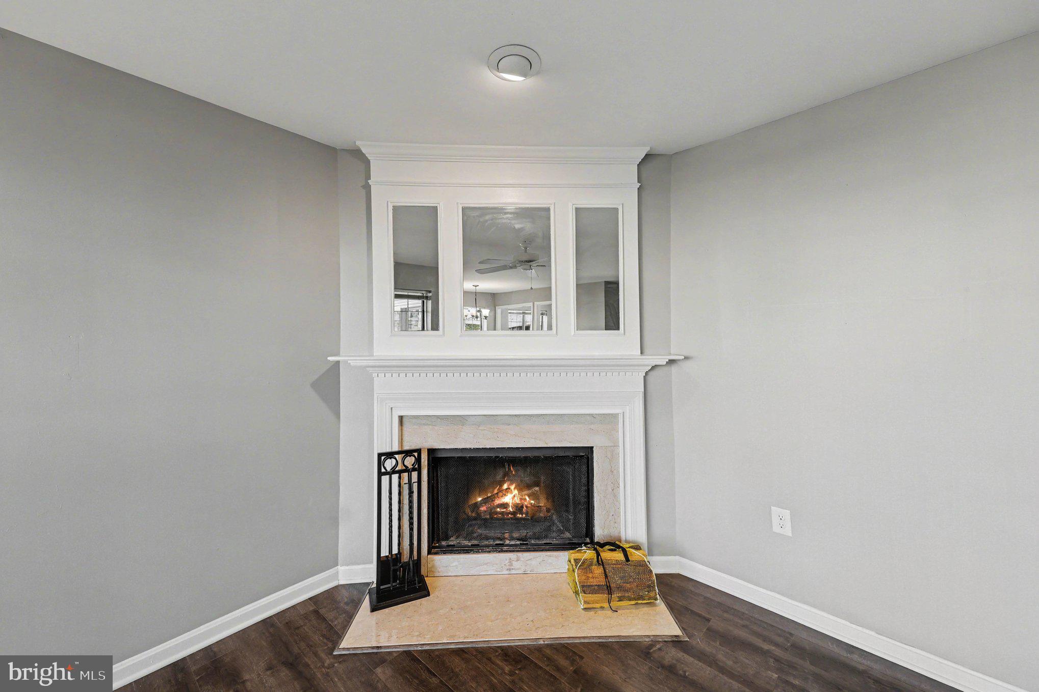 BULL RUN CONDO - Residential