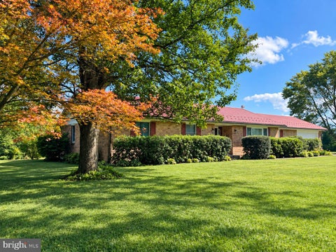 Homes For Sale - 4348 Old 126<br/> WARFORDSBURG, PA 17267