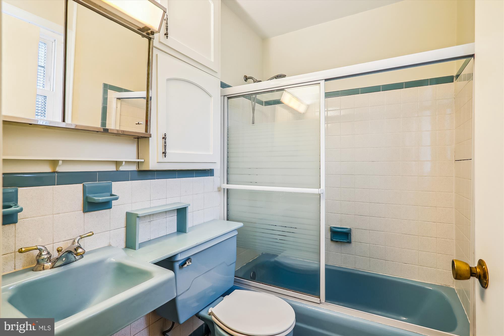 CALVERTON - Residential