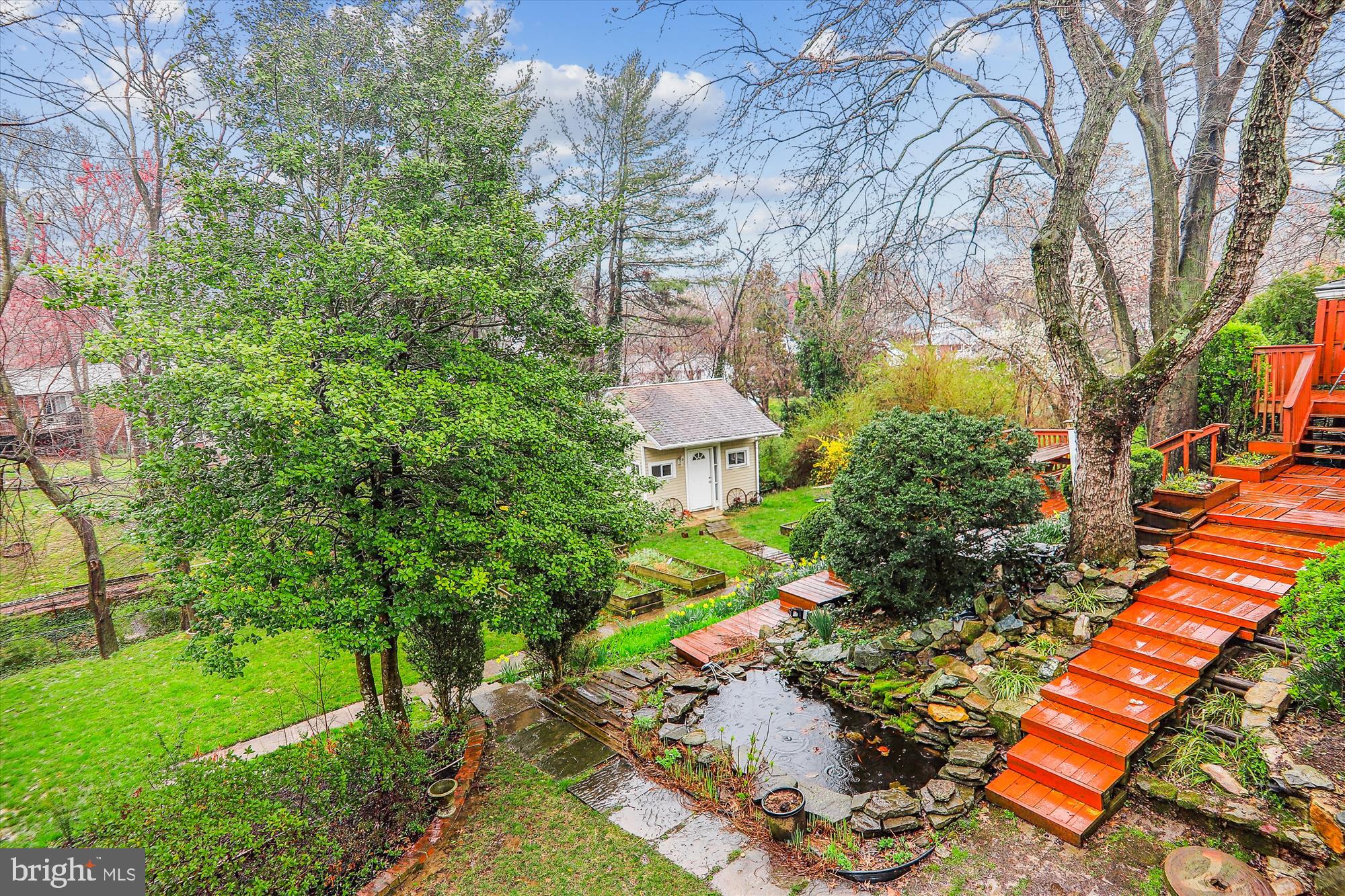 CALVERTON - Residential