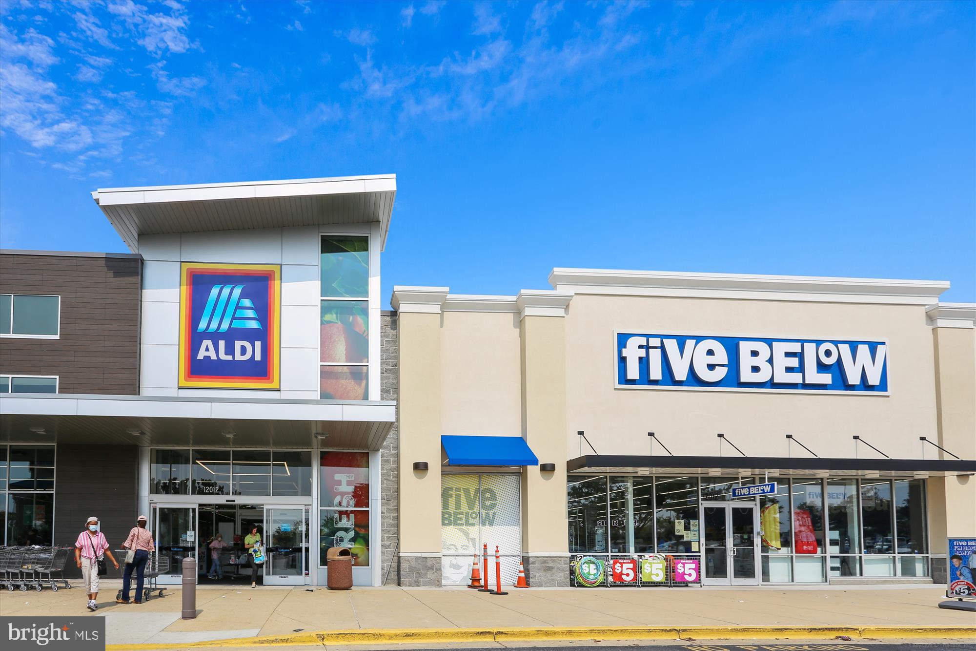 CALVERTON - Residential