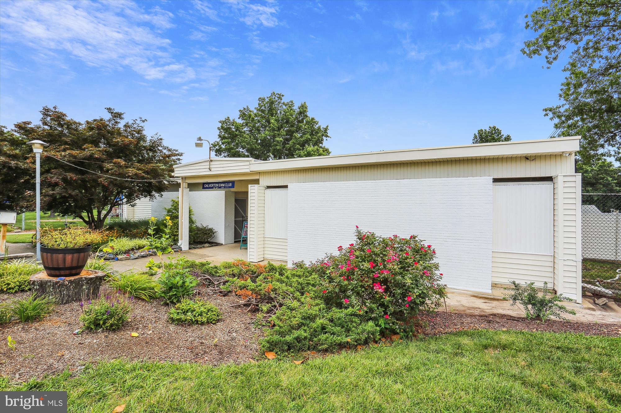 CALVERTON - Residential