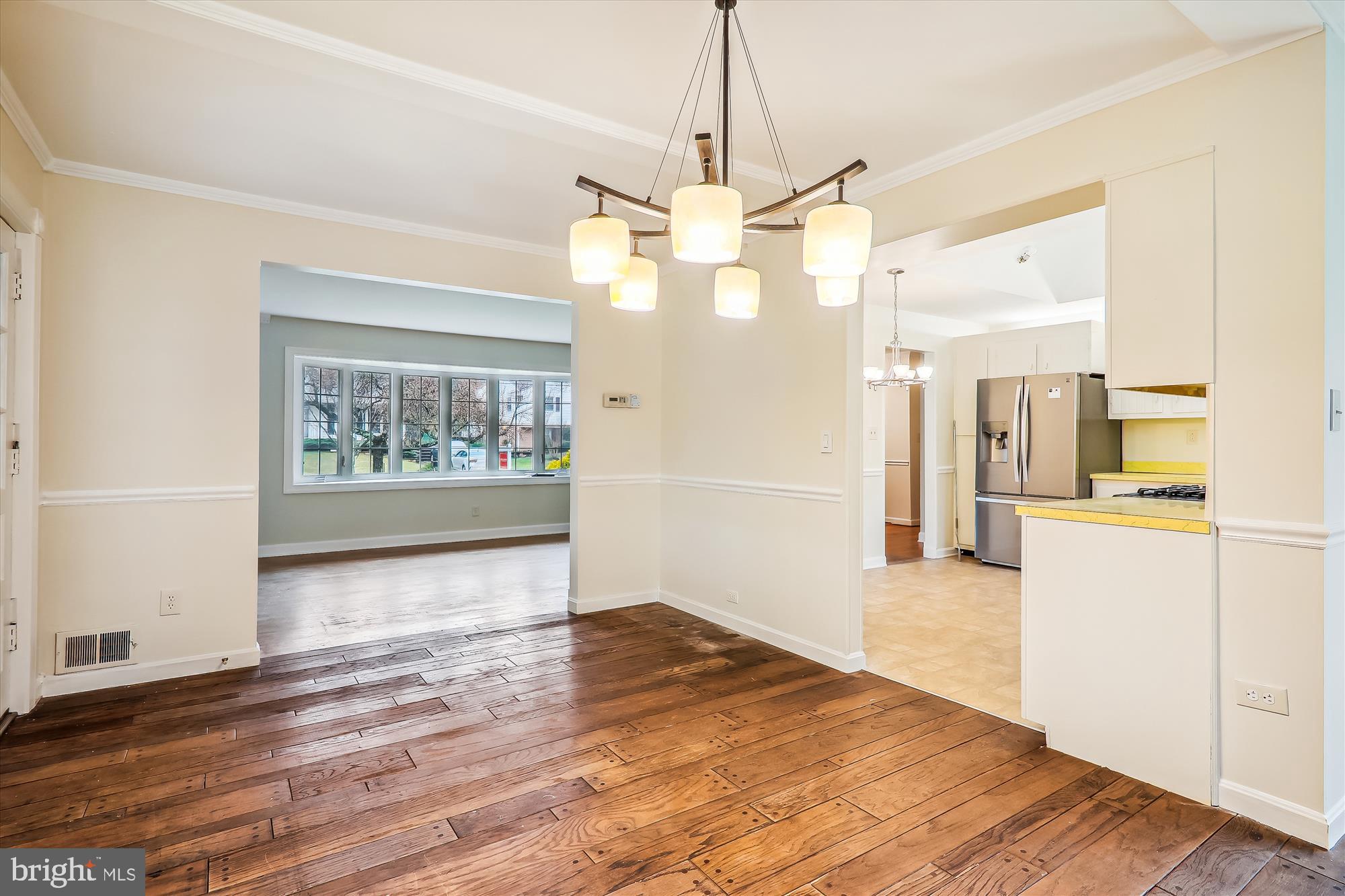 CALVERTON - Residential