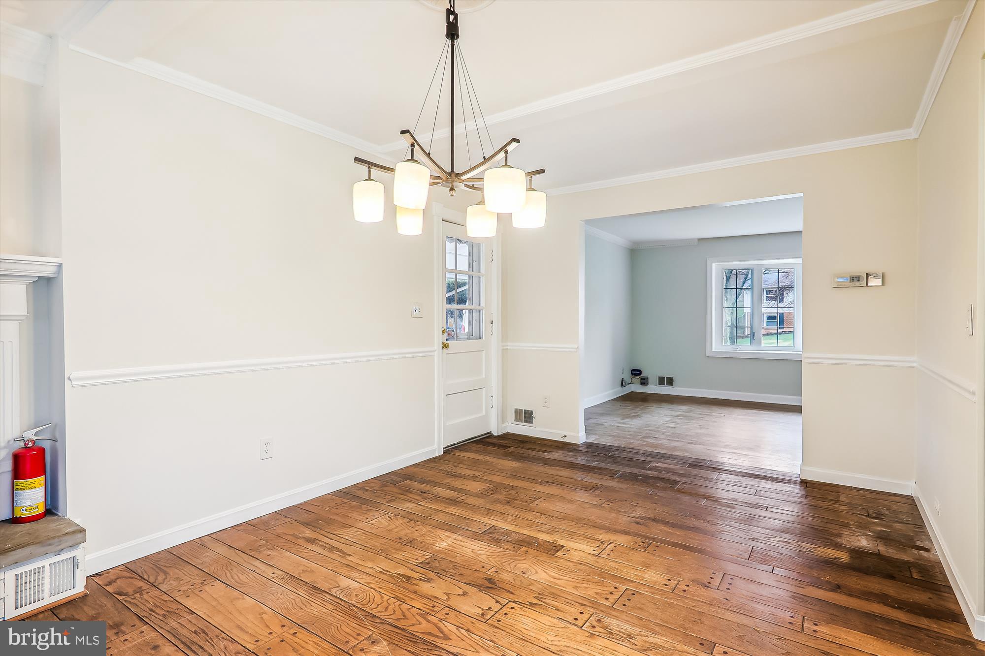 CALVERTON - Residential