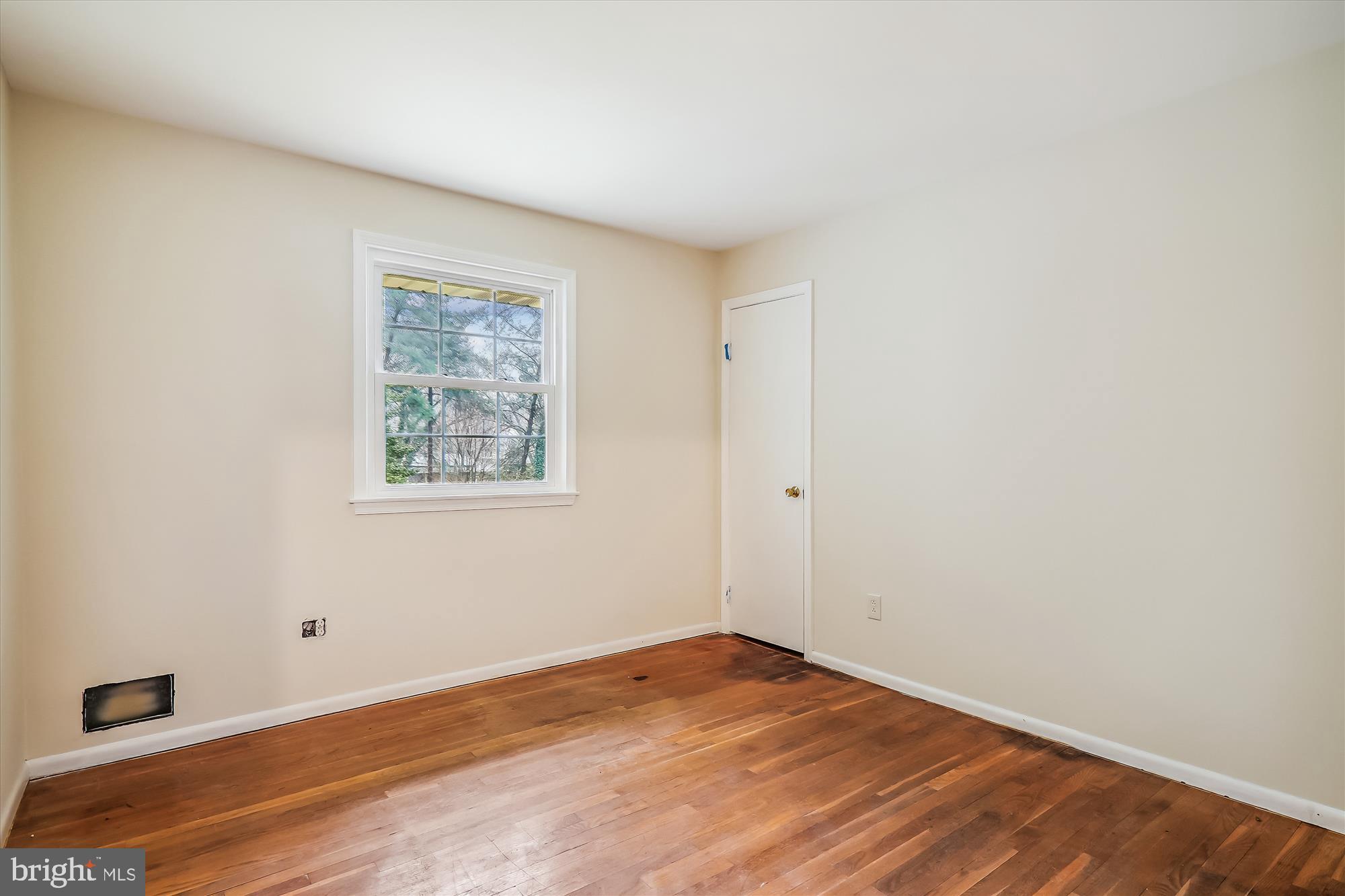 CALVERTON - Residential