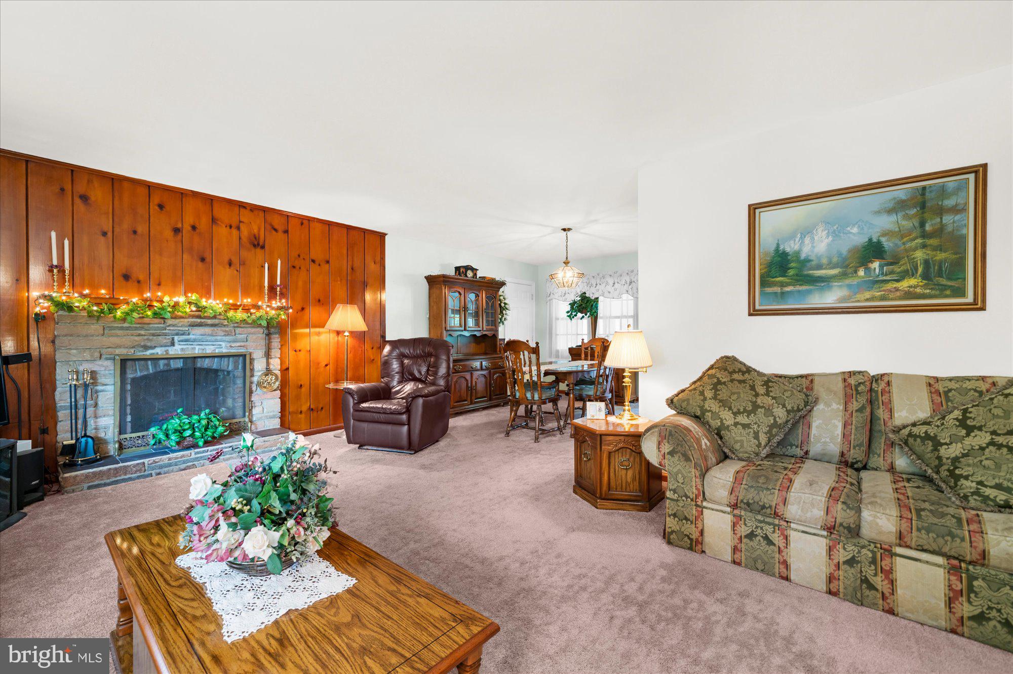 11 MEADOWBROOK ROAD