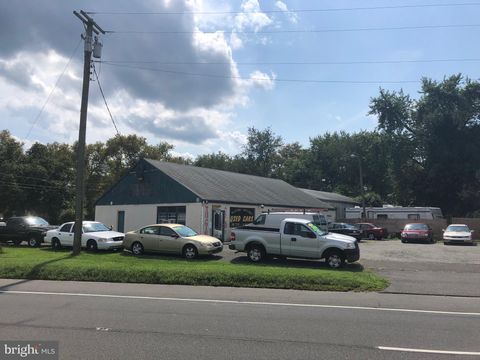 3221 BLACK HORSE PIKE TURNERSVILLE NJ 08012