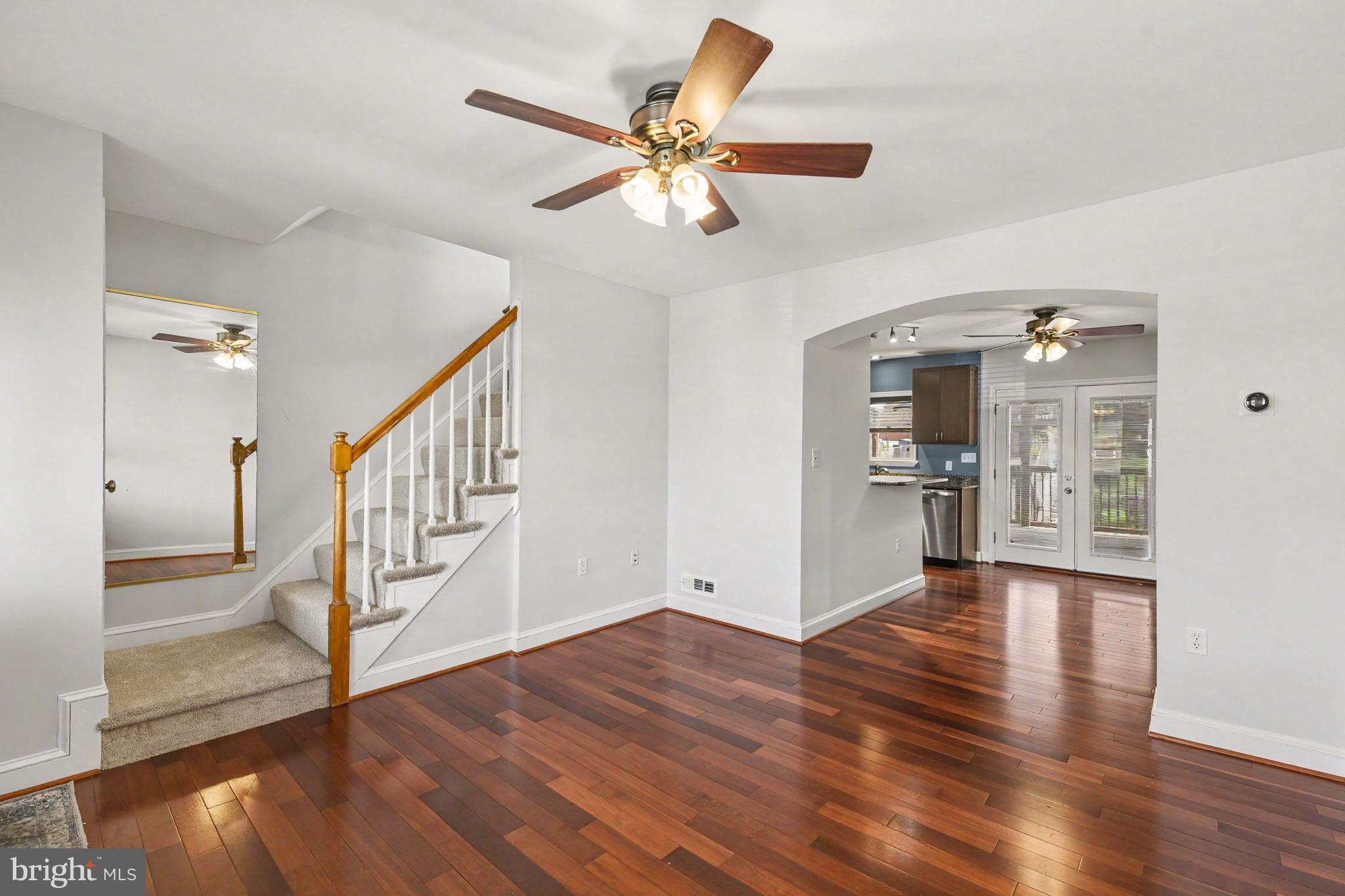 EASTWOOD - Residential