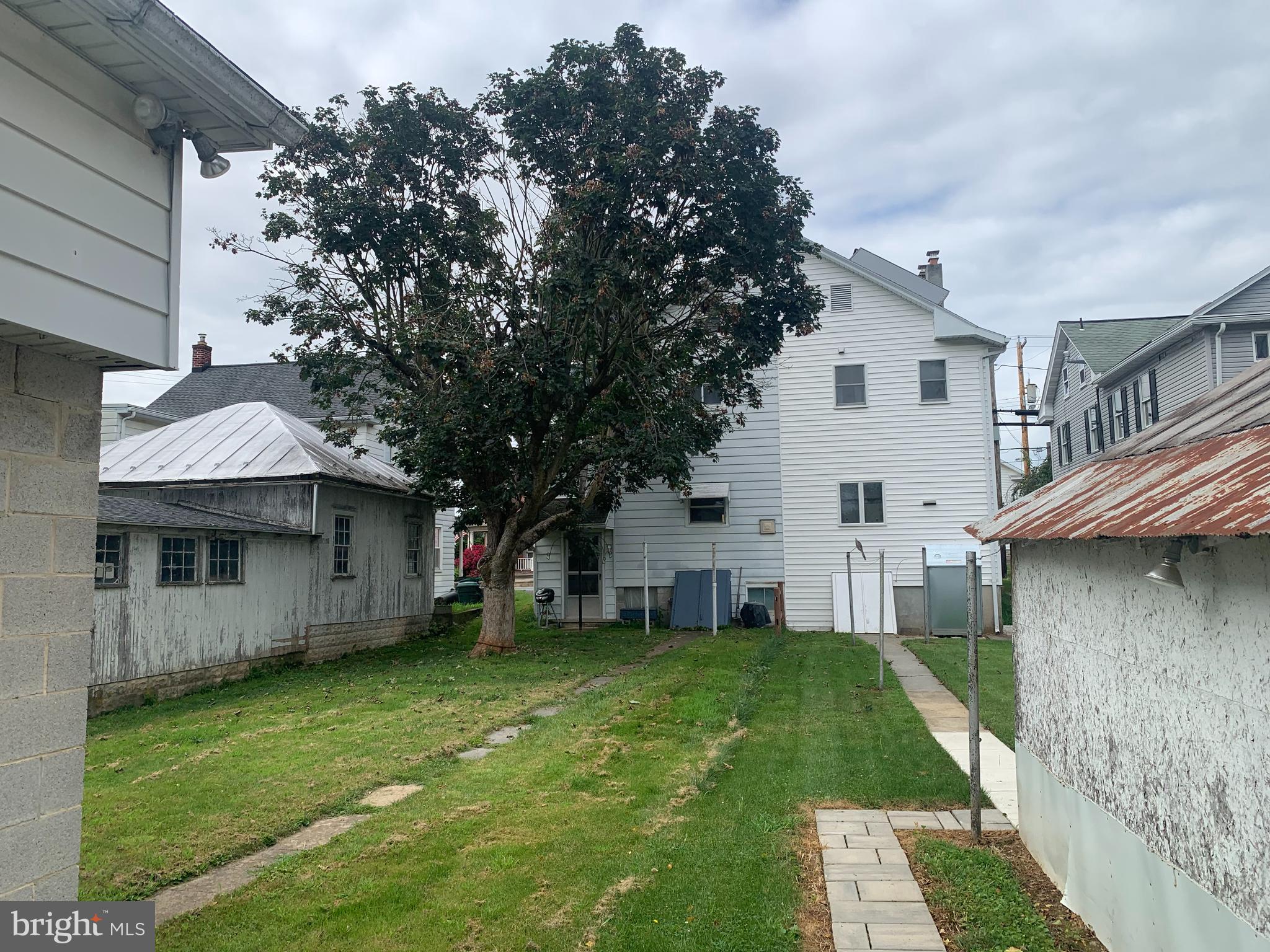 2812 HORSESHOE PIKE