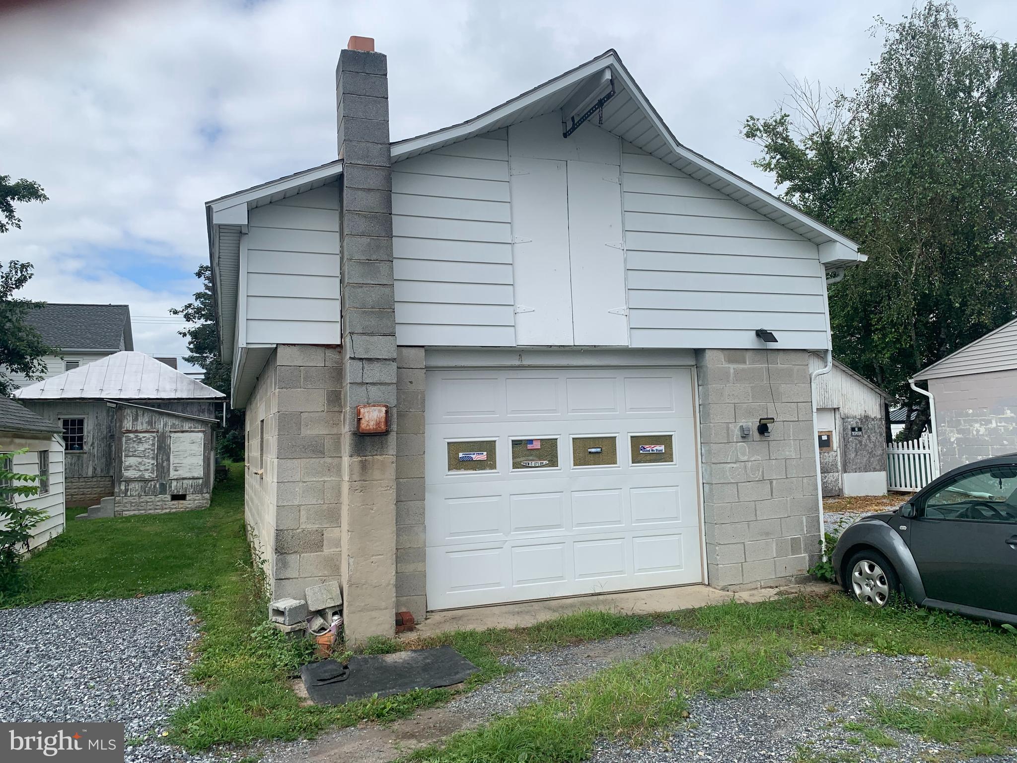 2812 HORSESHOE PIKE