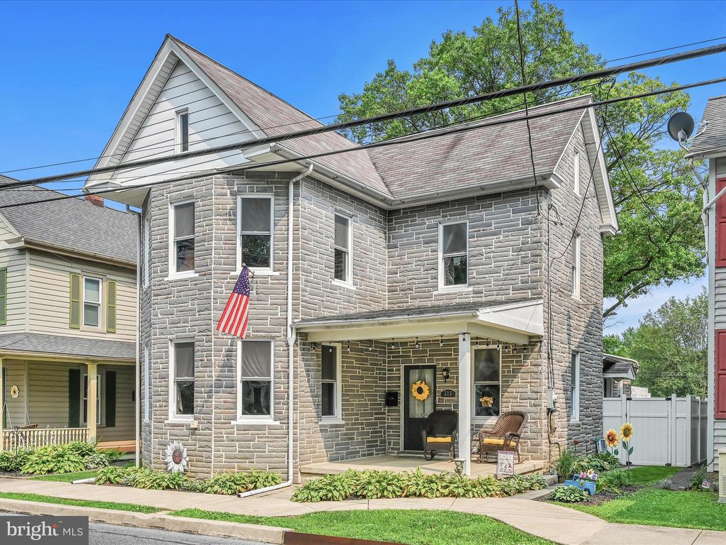 Photo of 215 N CEDAR ST, LITITZ, PA 17543 (MLS # PALA2037348)