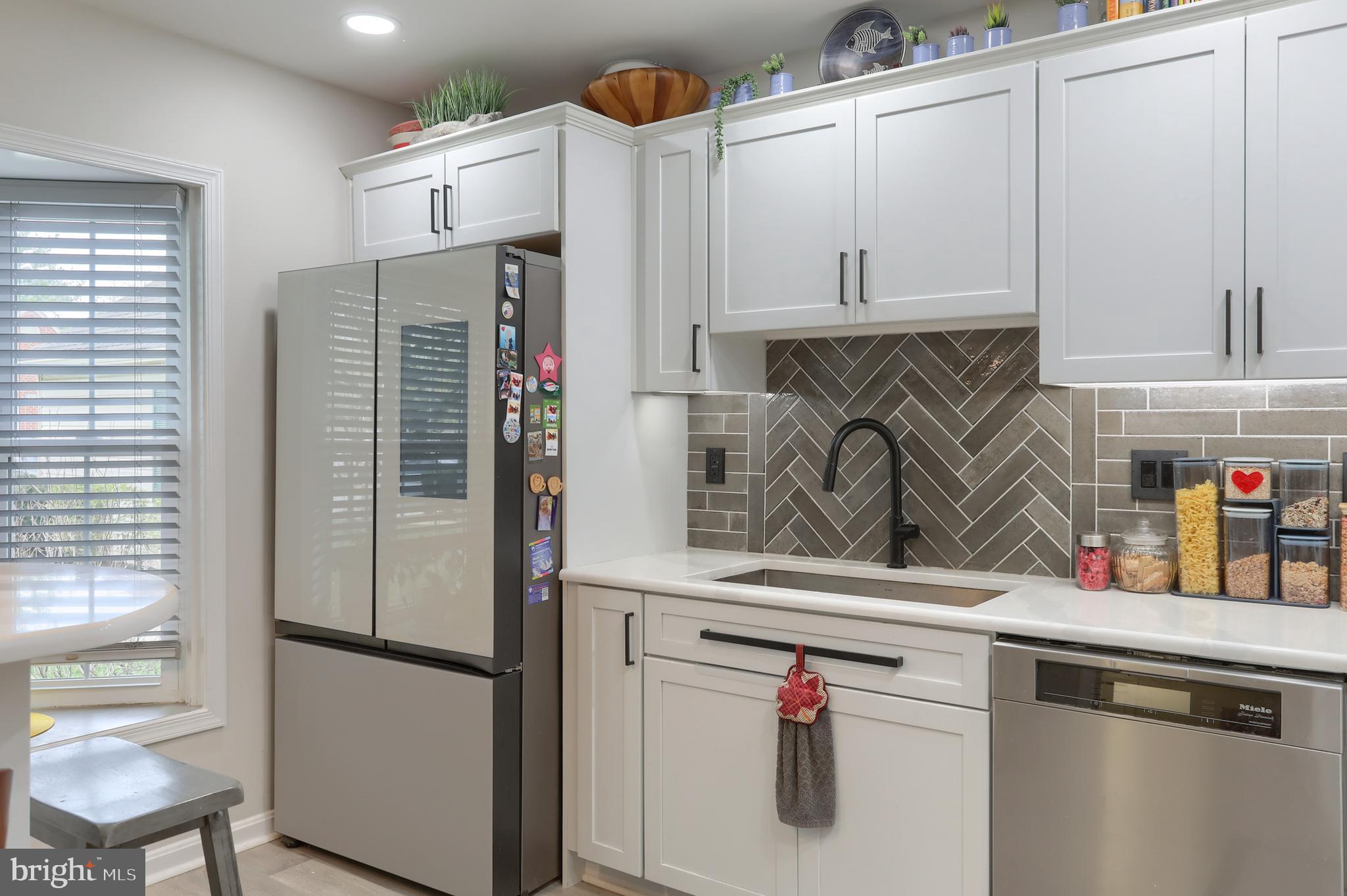 SOUTHPOINT - Residential