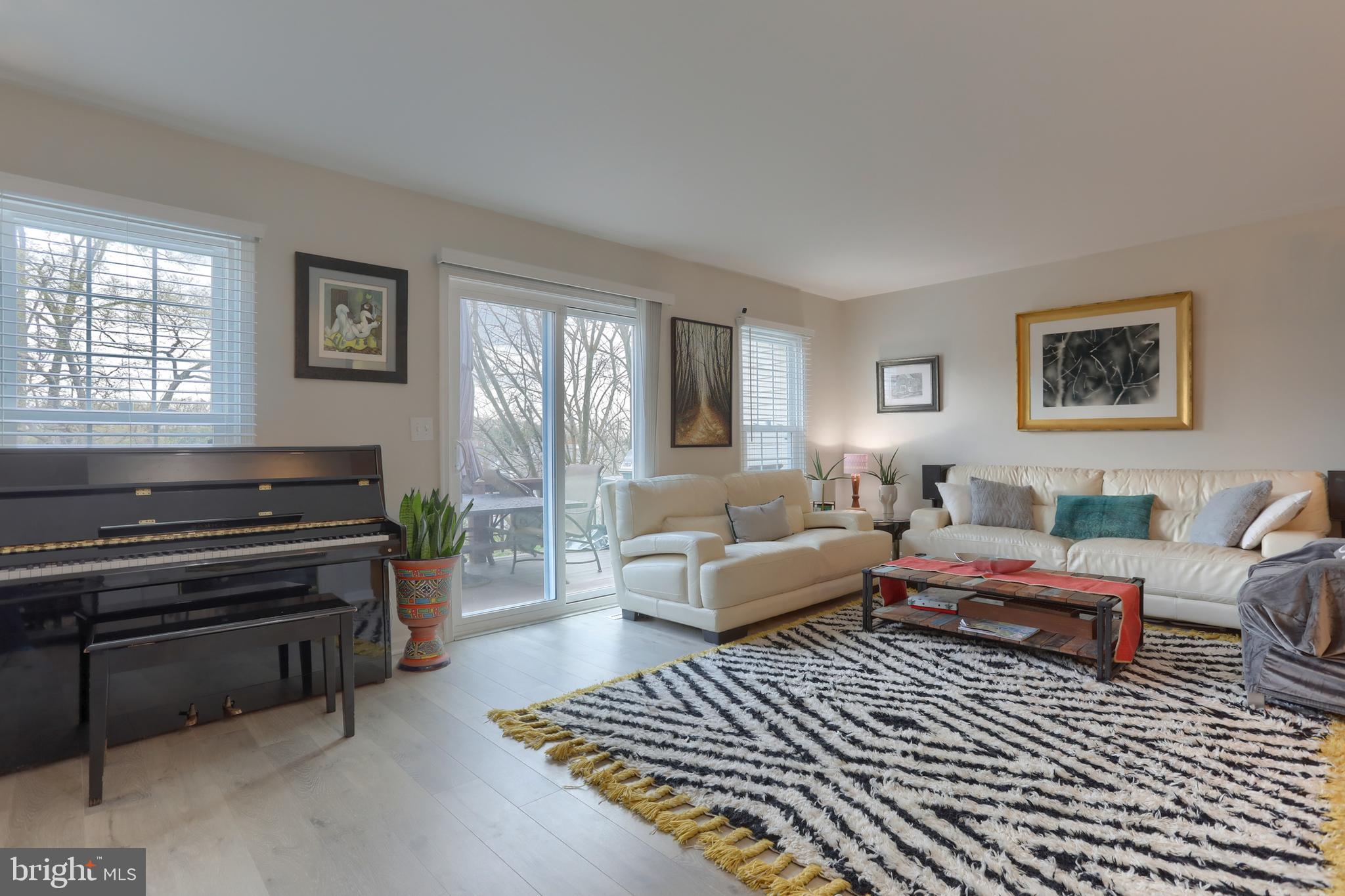 SOUTHPOINT - Residential