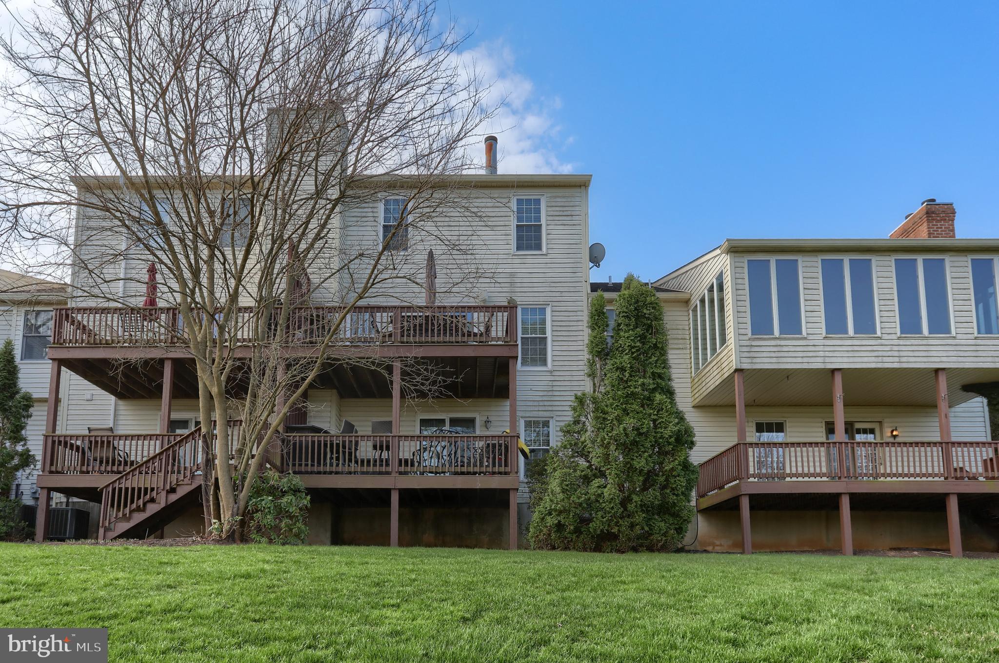 SOUTHPOINT - Residential