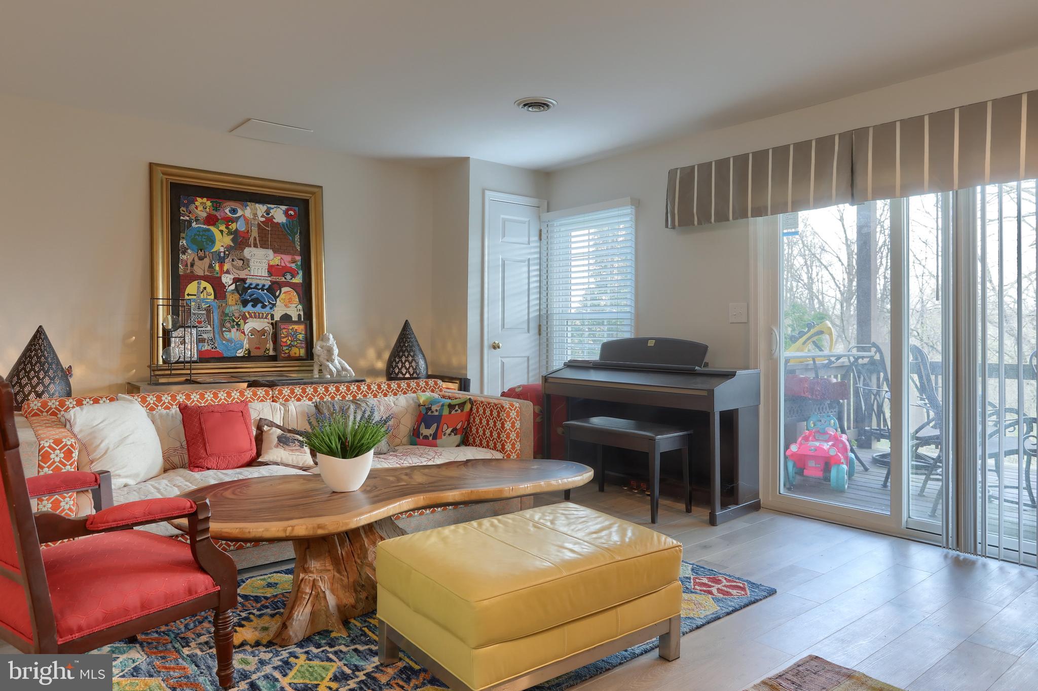 SOUTHPOINT - Residential