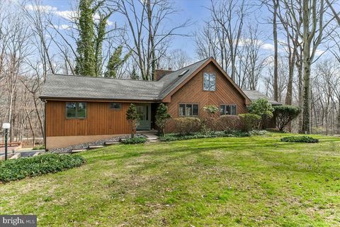 9 ADAMS WAY LINCOLN UNIVERSITY PA 19352