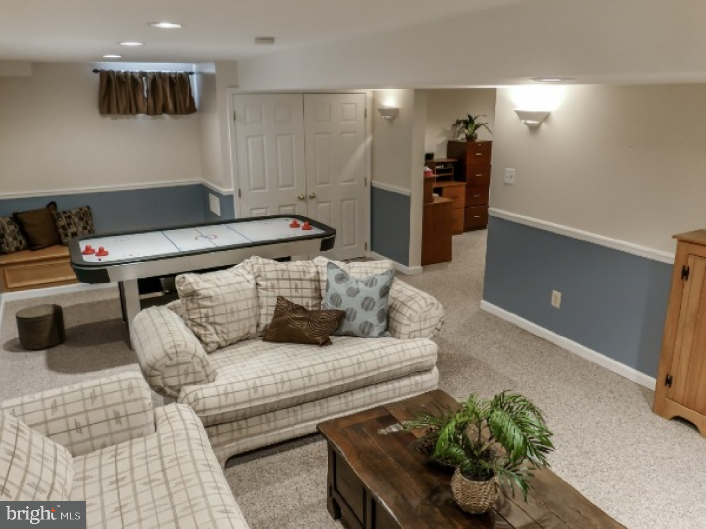 YARDLEY RUN - Residential