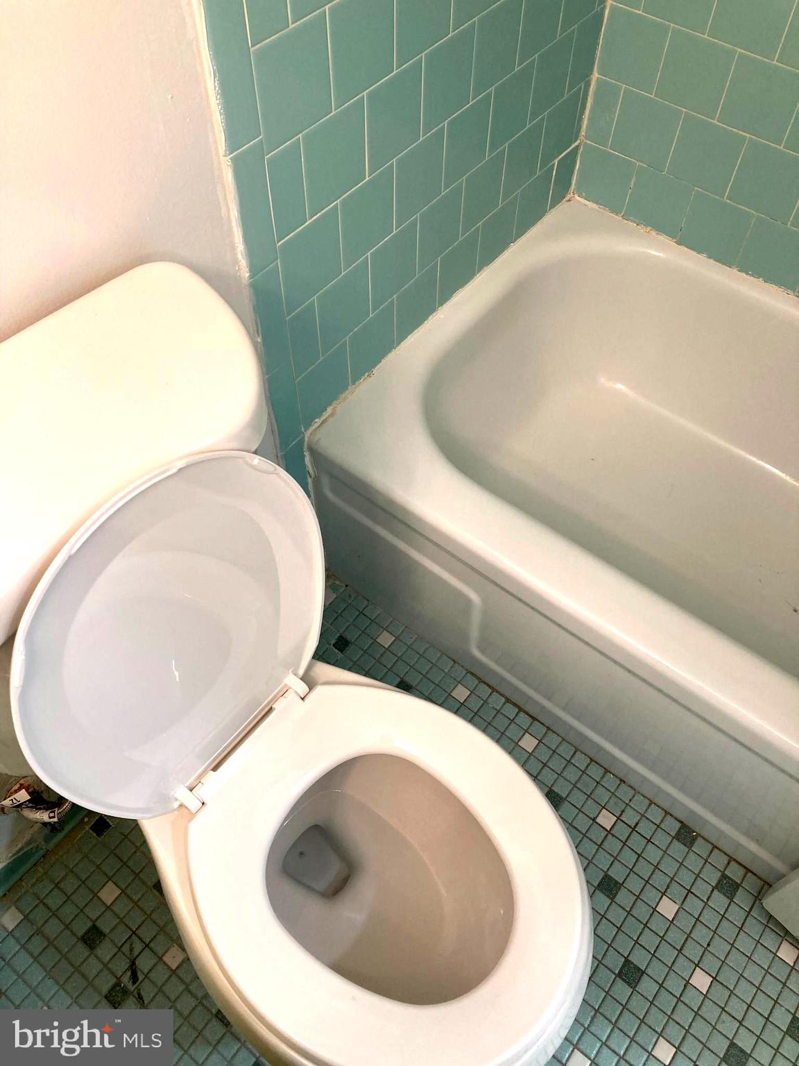 HERMITAGE WOODS - Residential