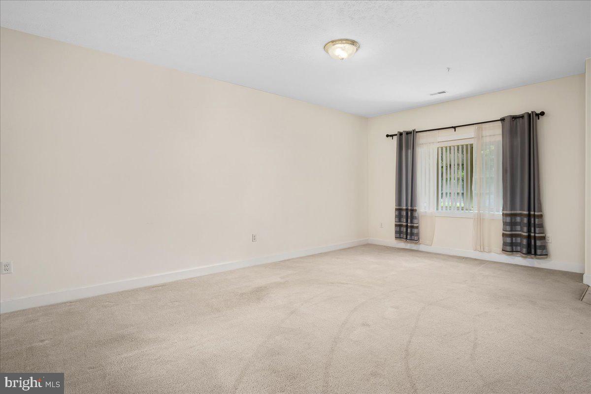 CORTLAND MANOR - Residential