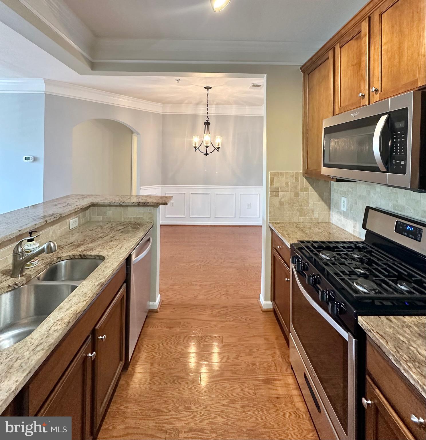 WESTCHESTER AT STRATFORD - Residential Lease