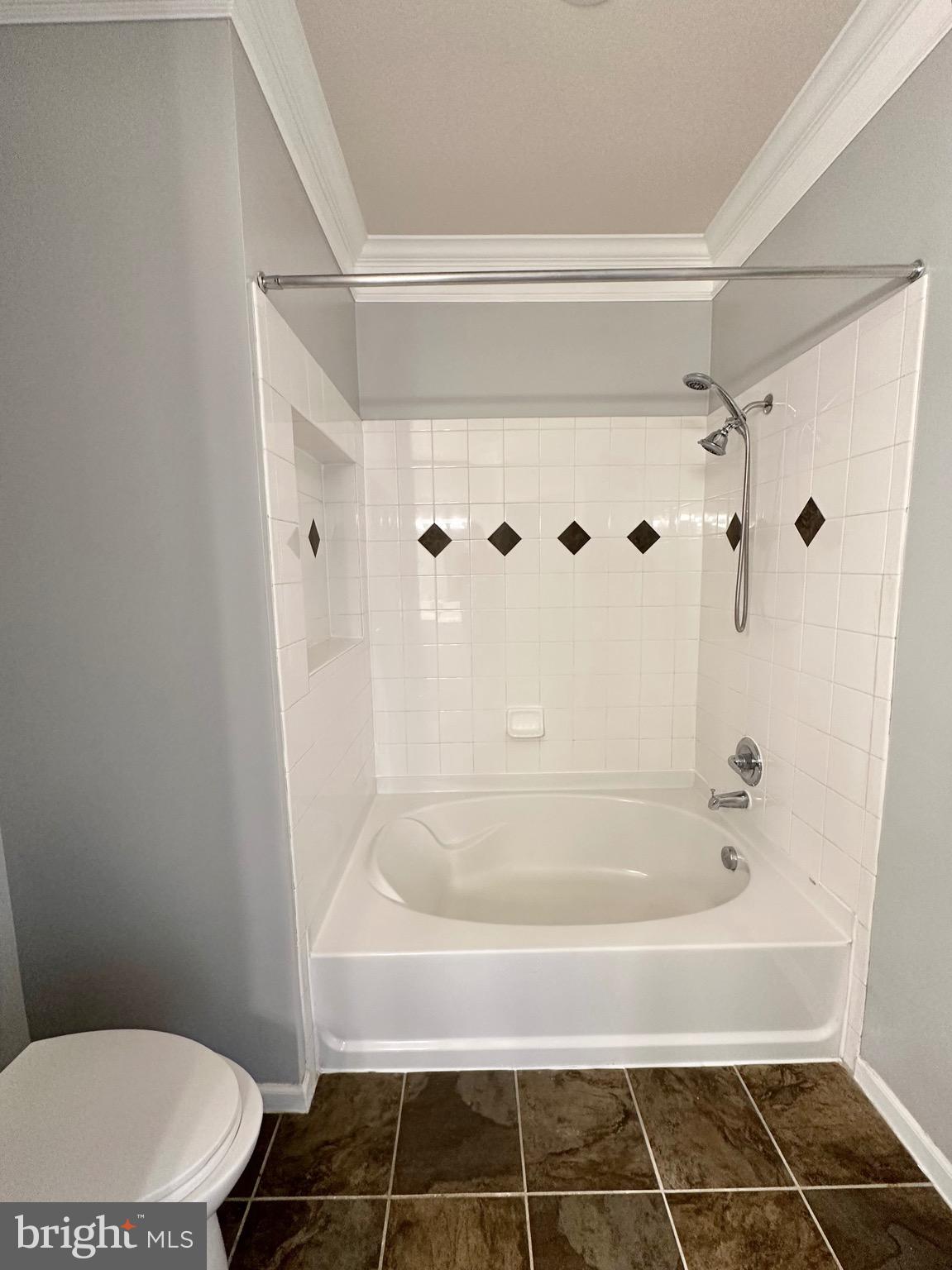 WESTCHESTER AT STRATFORD - Residential Lease