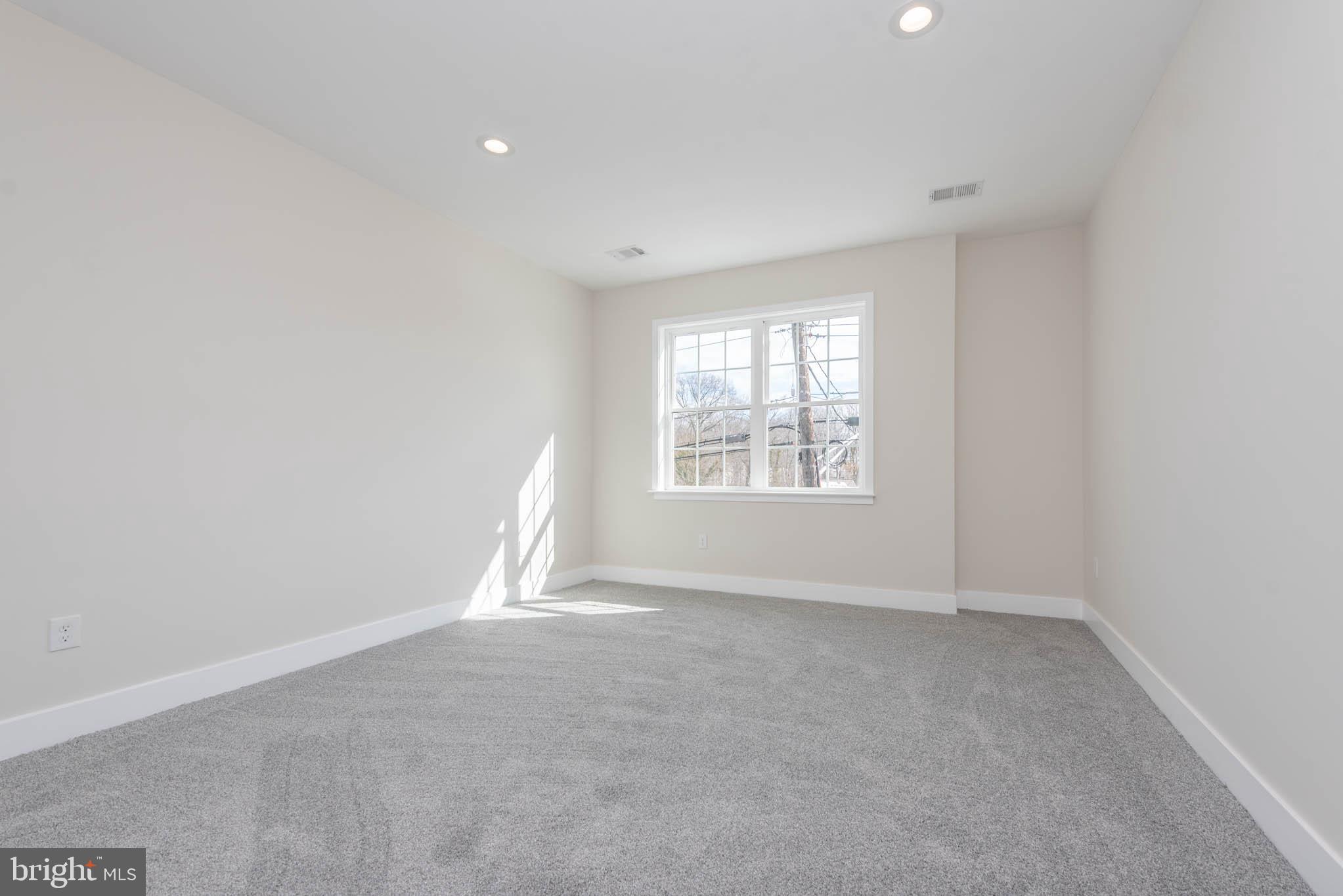 PARKVILLE - Residential