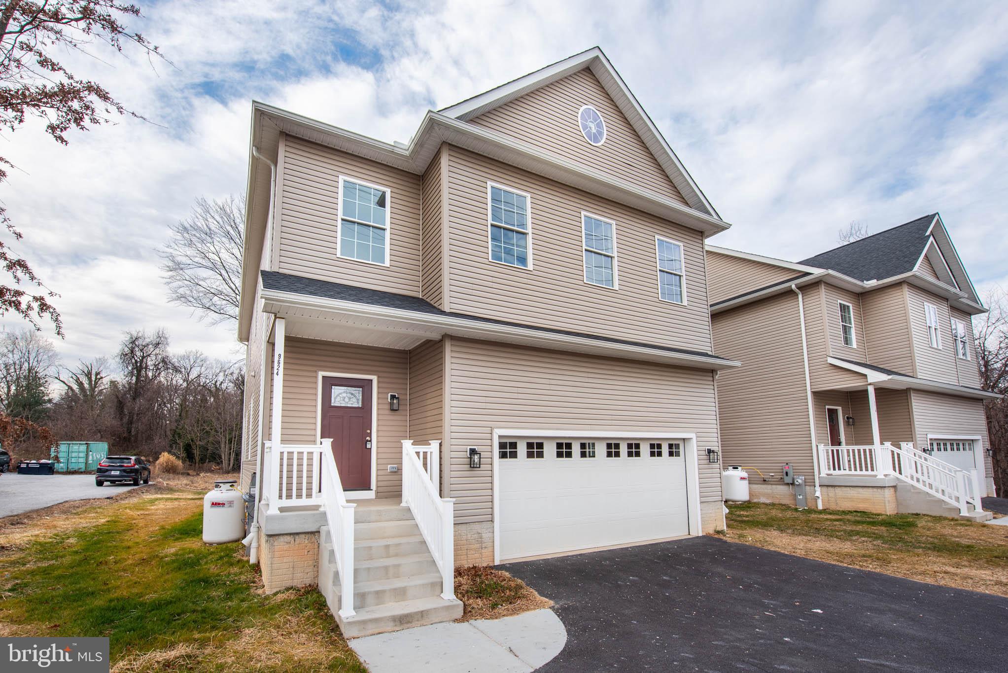 PARKVILLE - Residential