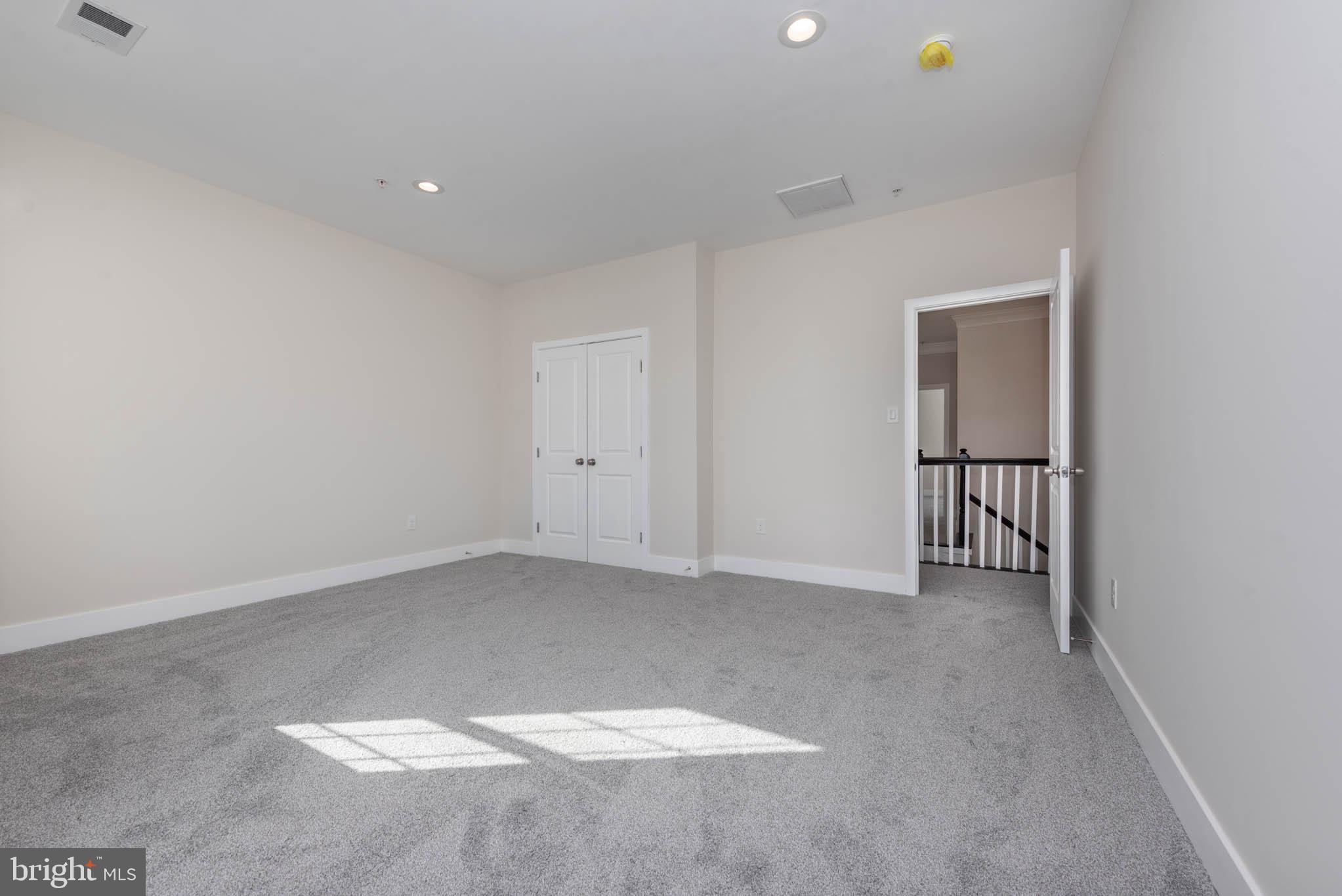 PARKVILLE - Residential