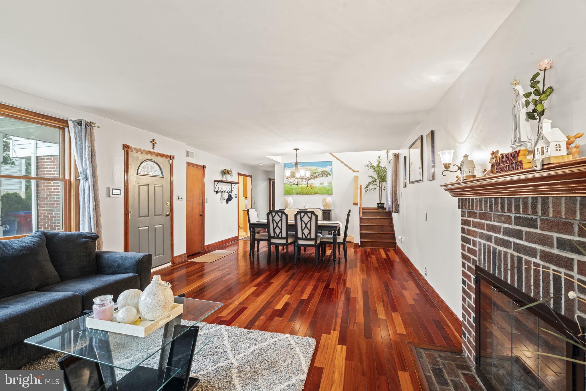 133 N CENTRAL AVENUE