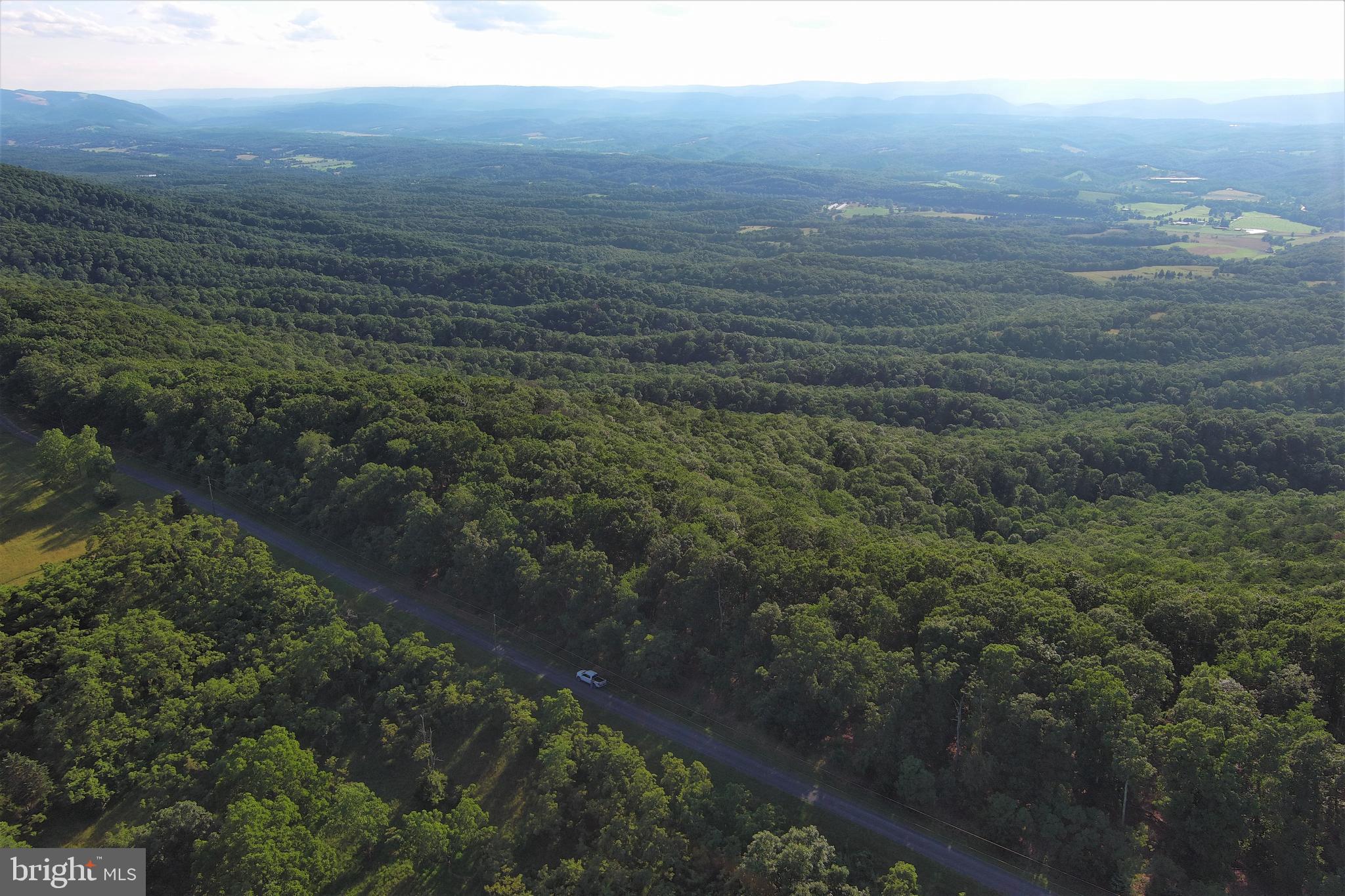BLUFFS ON THE POTOMAC - Land
