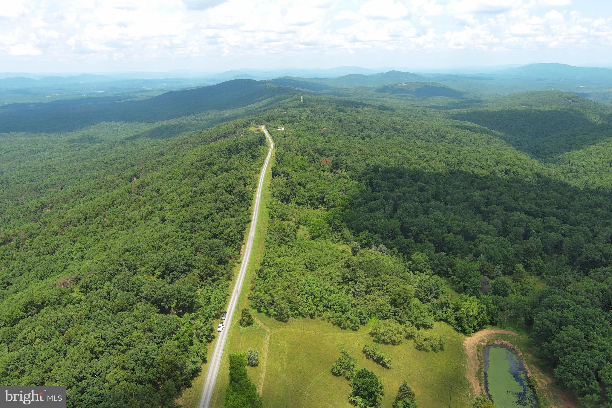 BLUFFS ON THE POTOMAC - Land