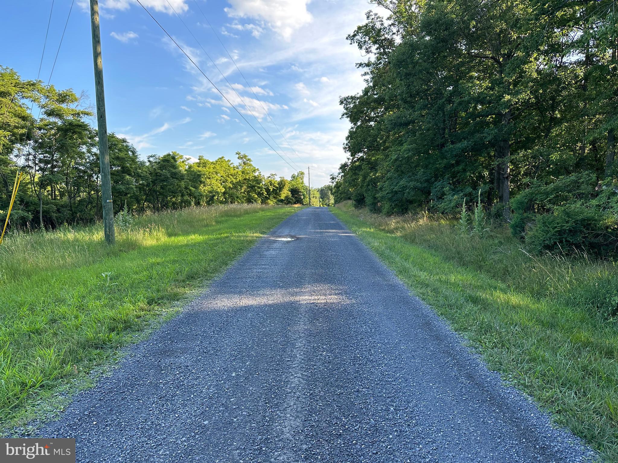 BLUFFS ON THE POTOMAC - Land