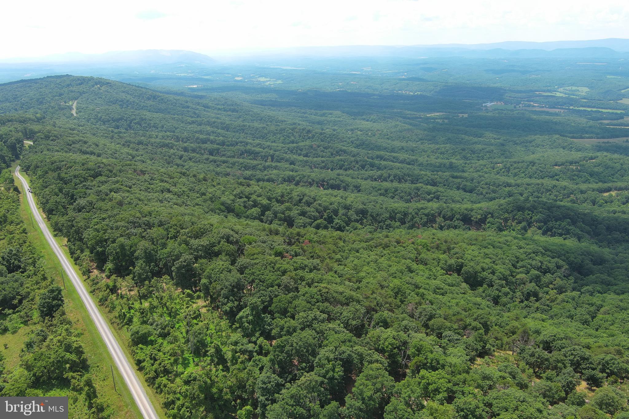 BLUFFS ON THE POTOMAC - Land