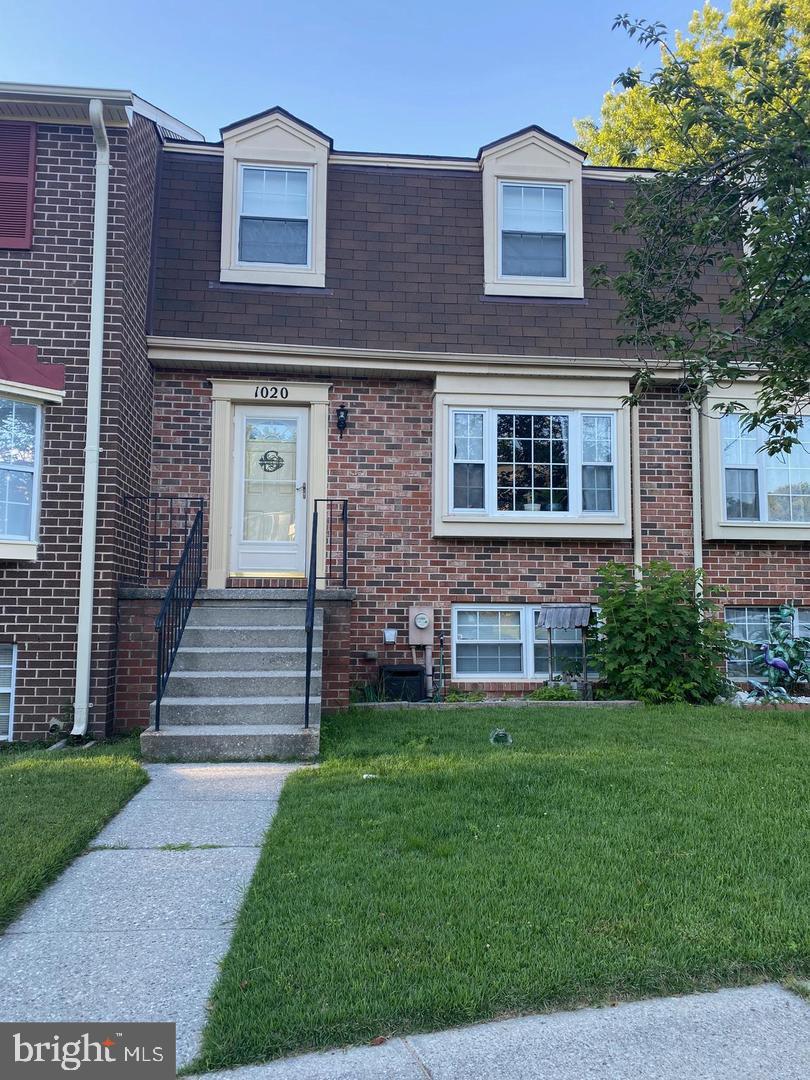 ELIZABETHS LANDING - Residential