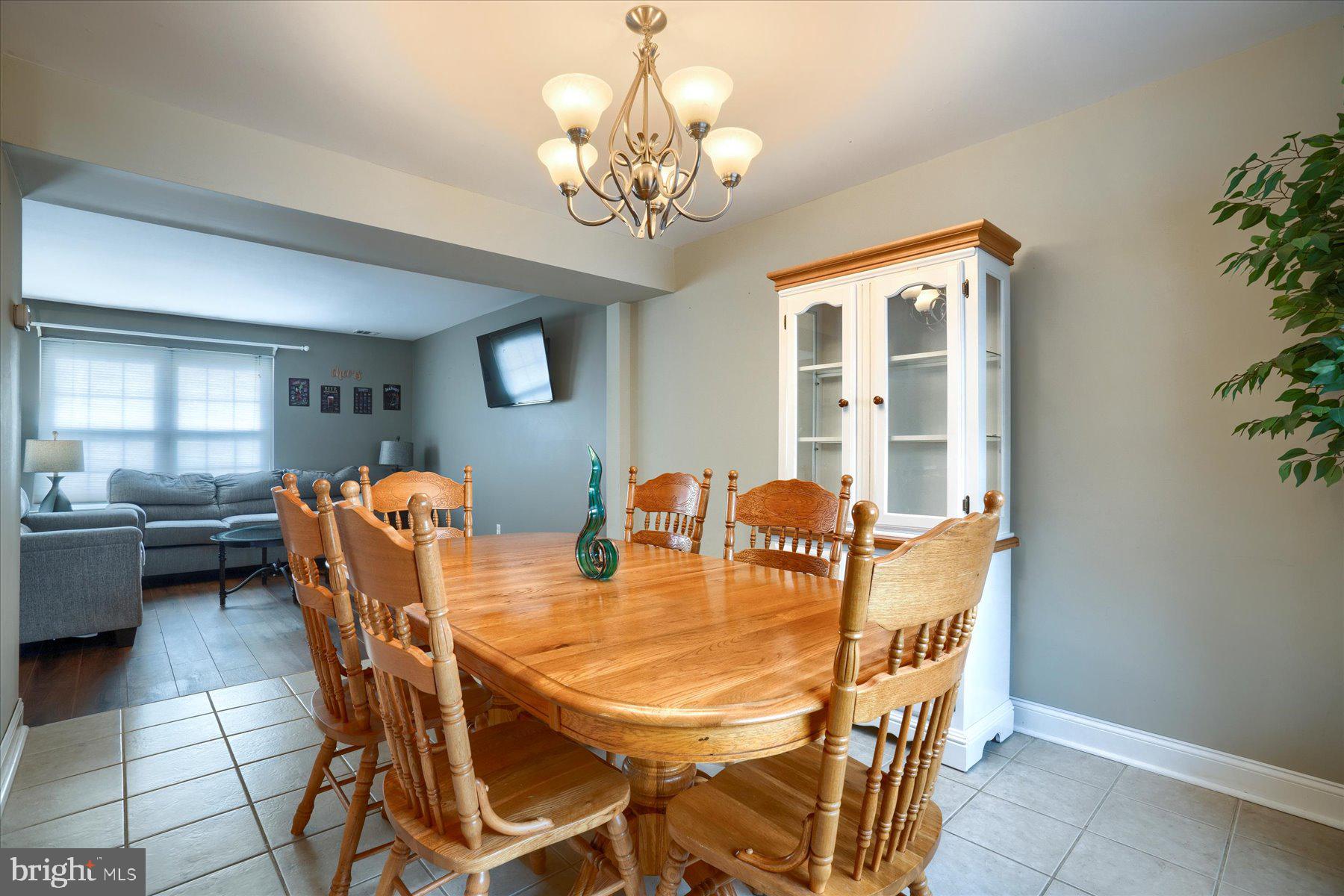 NESHAMINY VALLEY - Residential