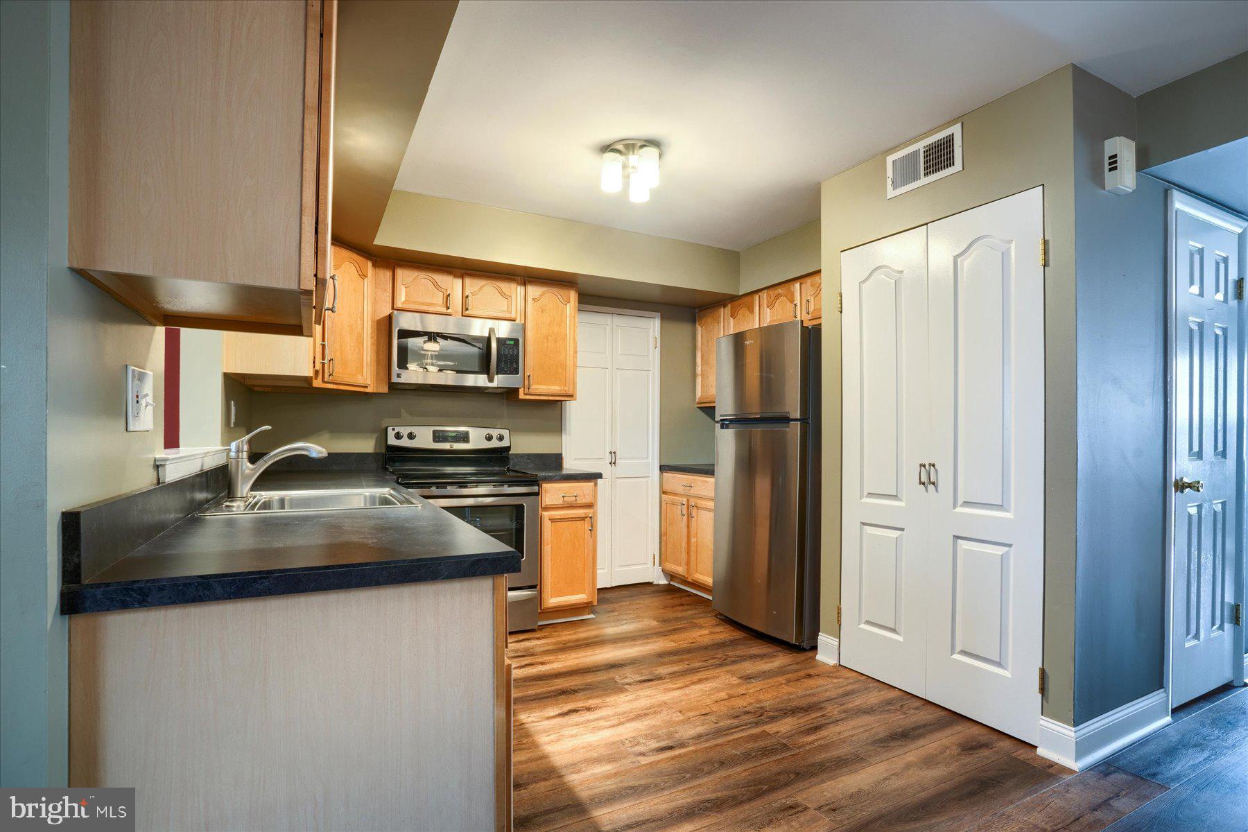 NESHAMINY VALLEY - Residential