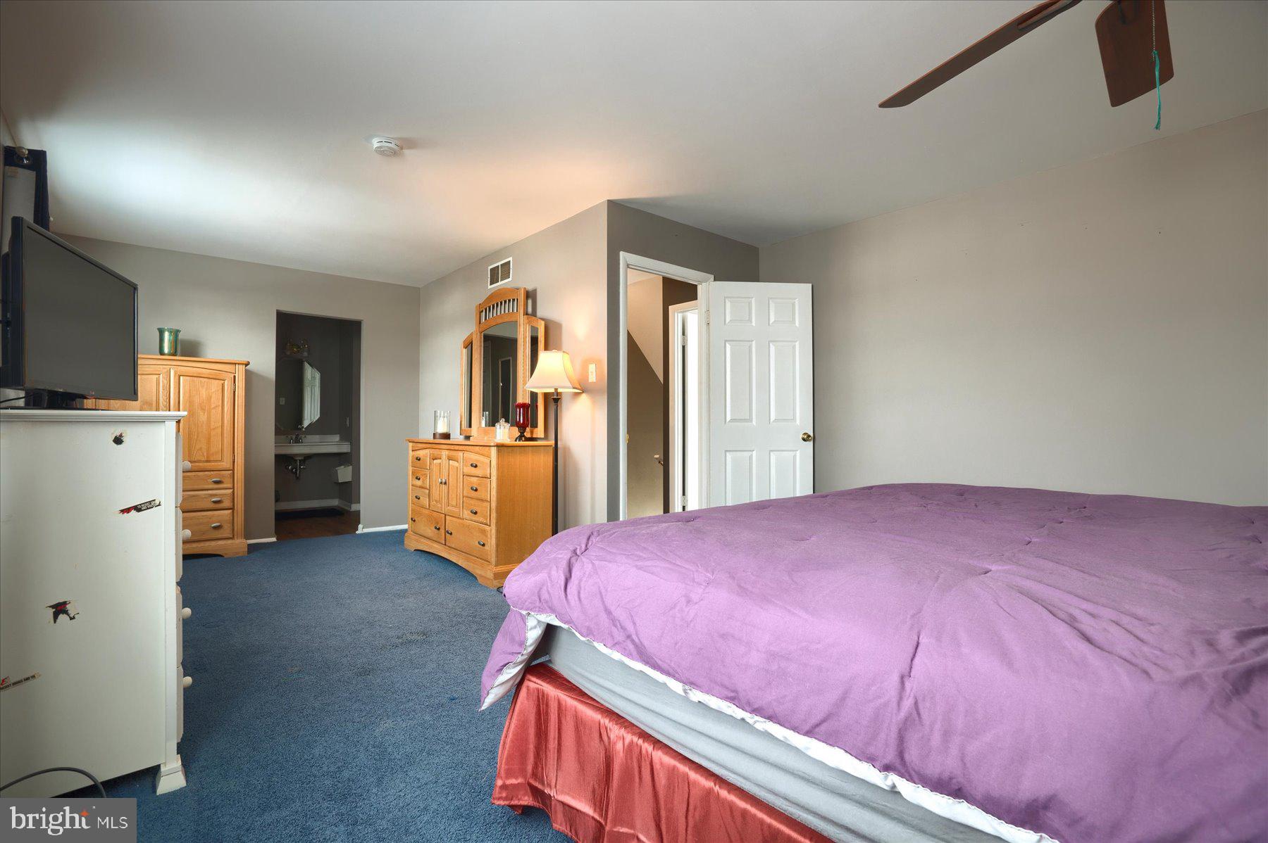 NESHAMINY VALLEY - Residential