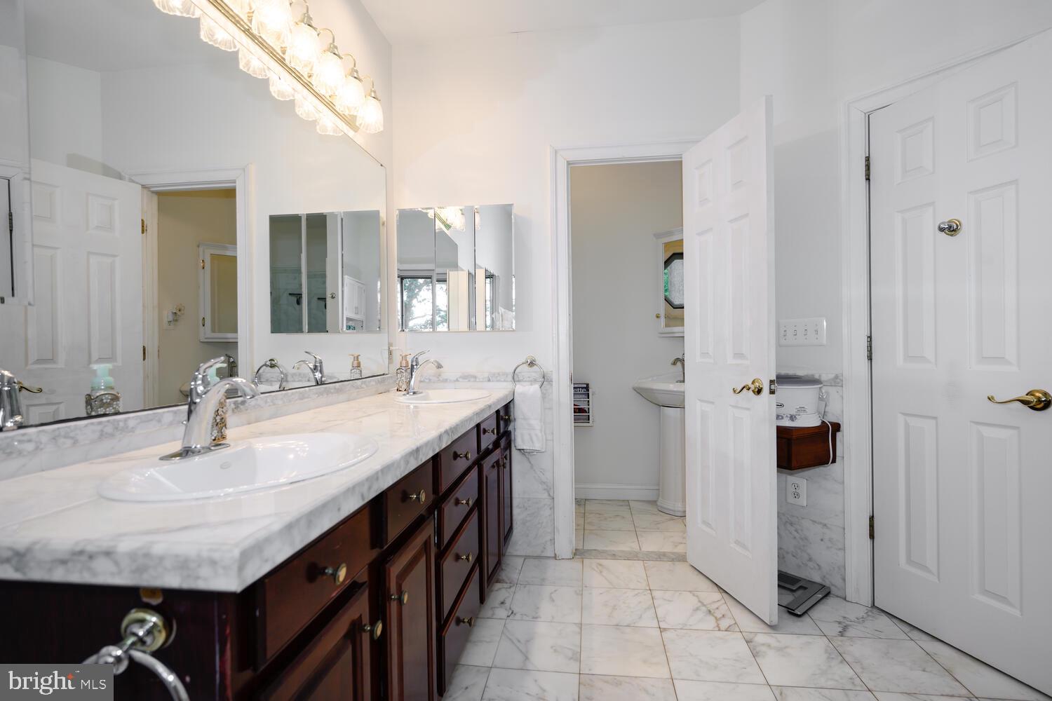 INGLETON - Residential