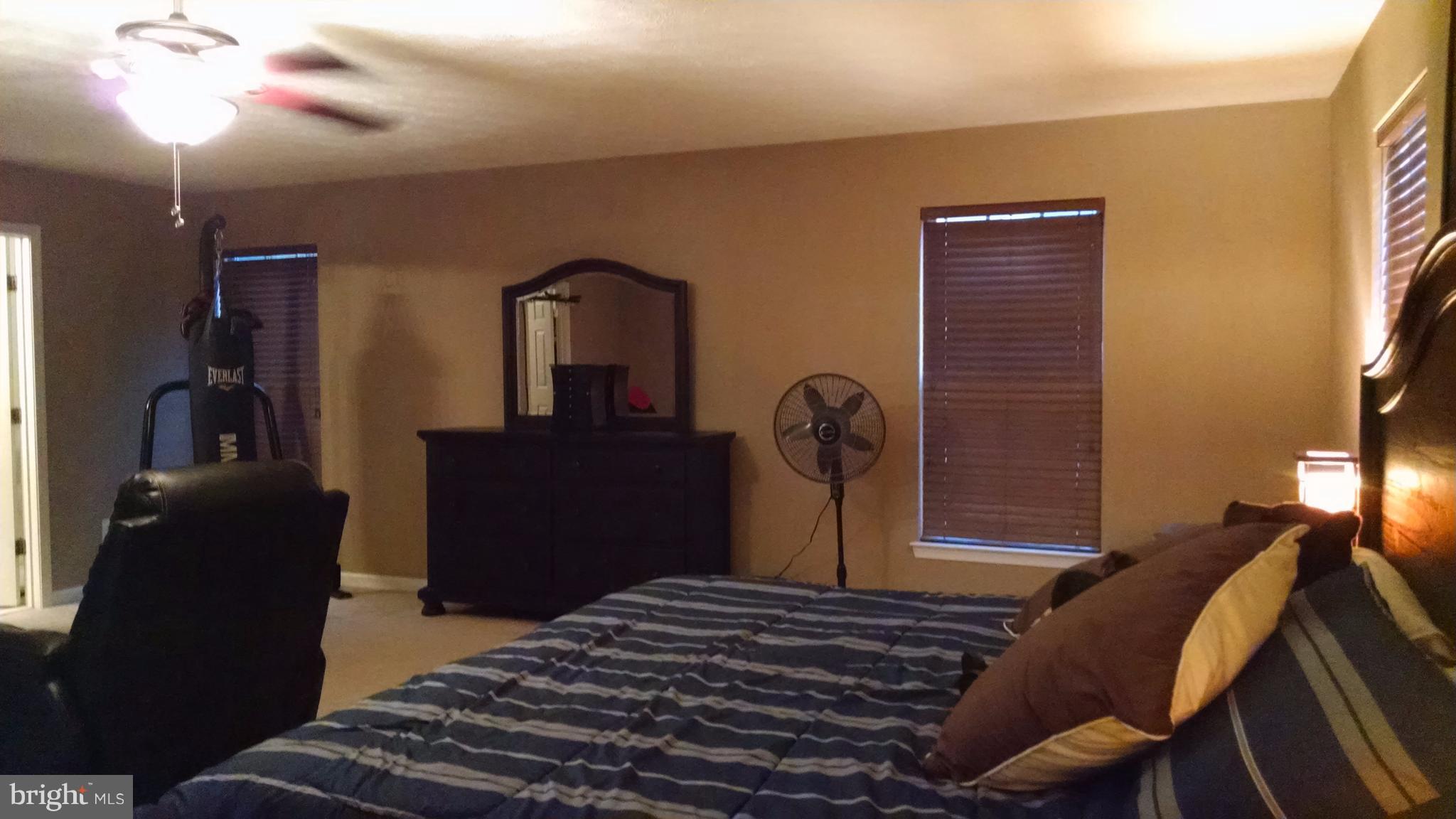 CATTAIL COMMONS - Residential