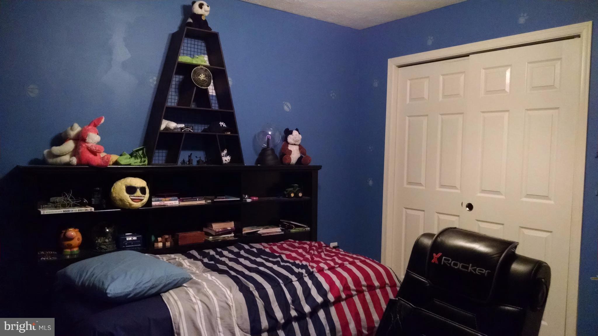 CATTAIL COMMONS - Residential