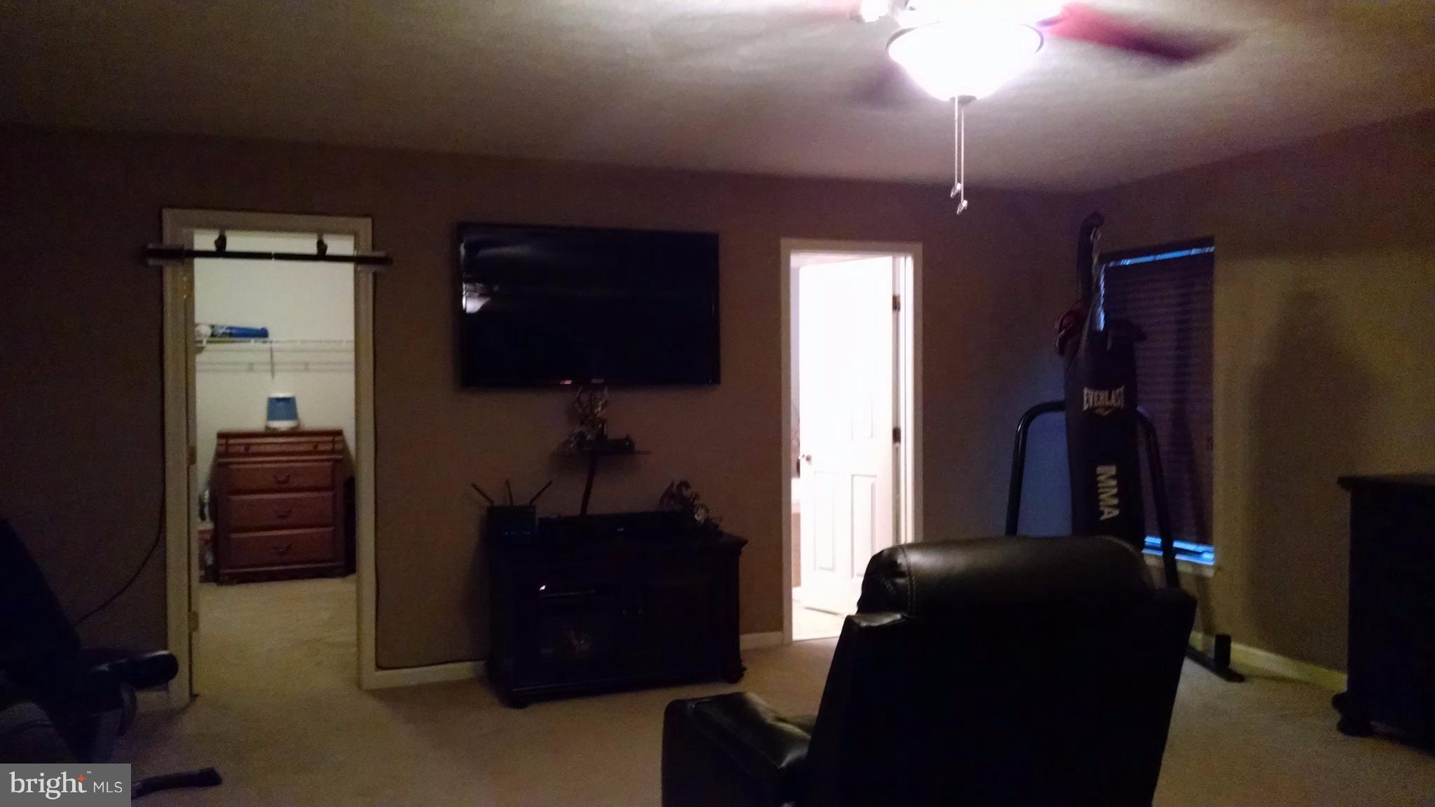 CATTAIL COMMONS - Residential