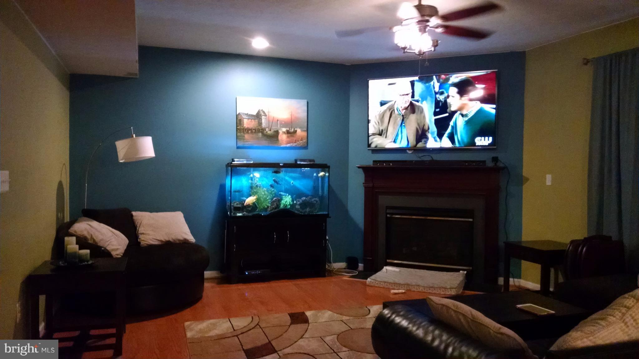 CATTAIL COMMONS - Residential