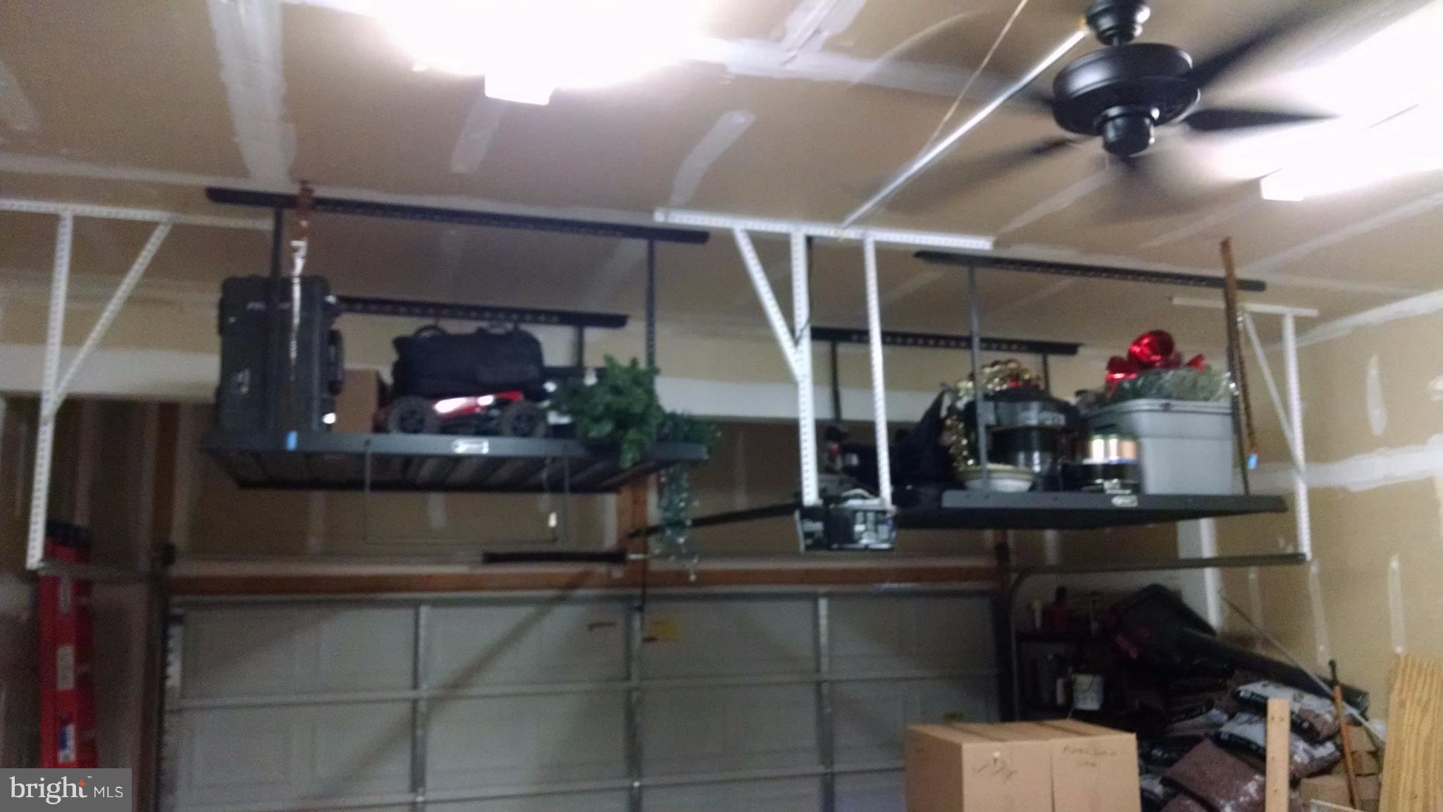 CATTAIL COMMONS - Residential