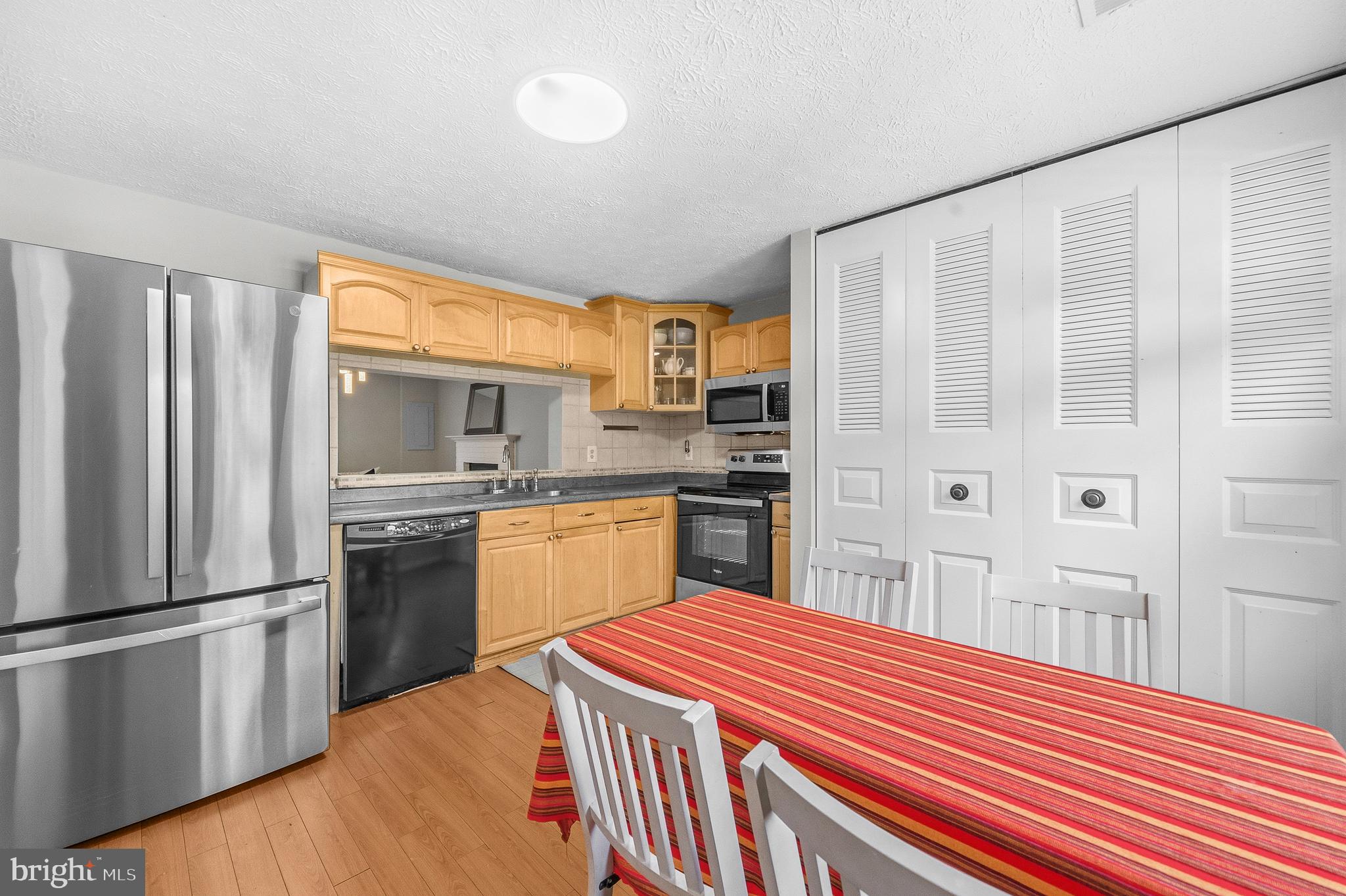 8348 ROCKY FORGE COURT