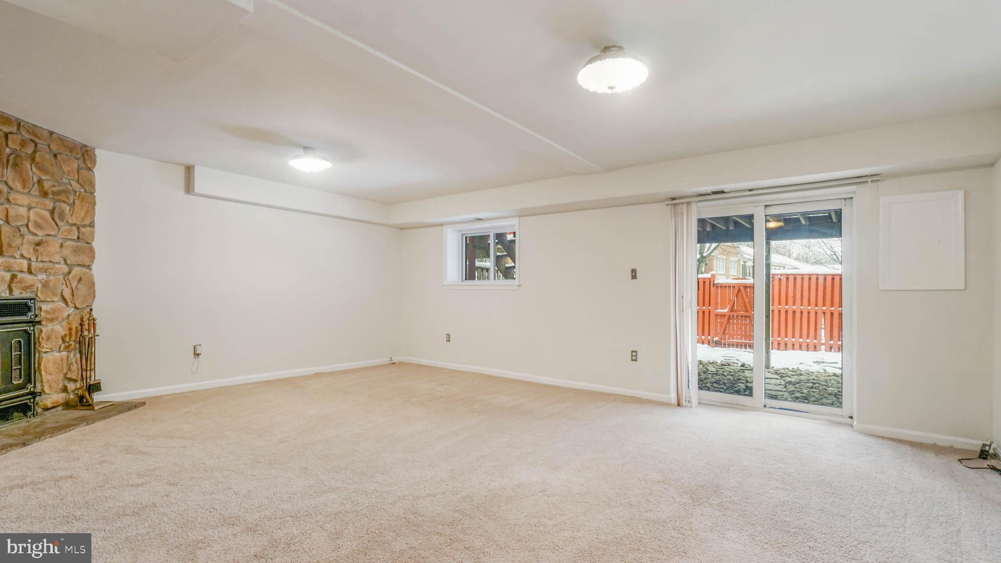 GLEN HAVEN - Residential Lease