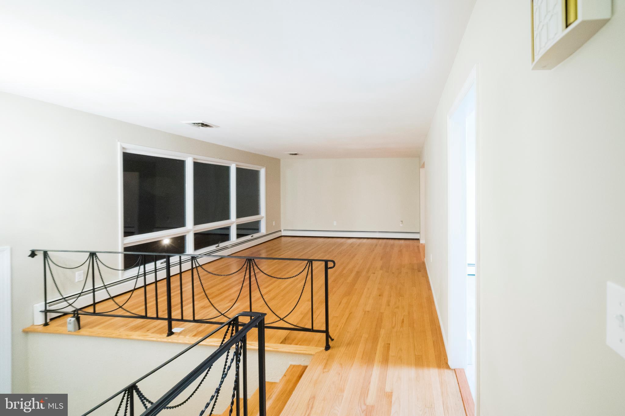 E L DAVIS - Residential