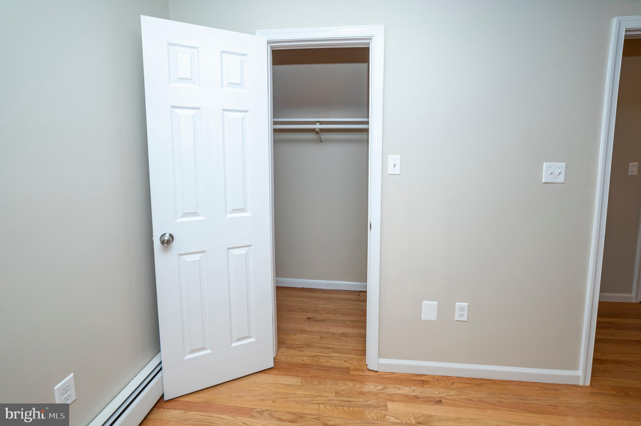 E L DAVIS - Residential