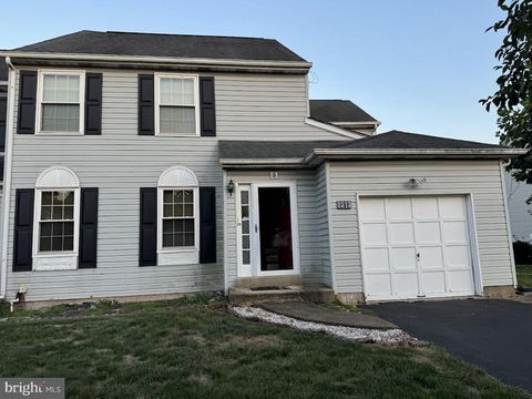 Photo of 2513 Wellington Way, HATFIELD, PA 19440 (MLS # PAMC2161134)